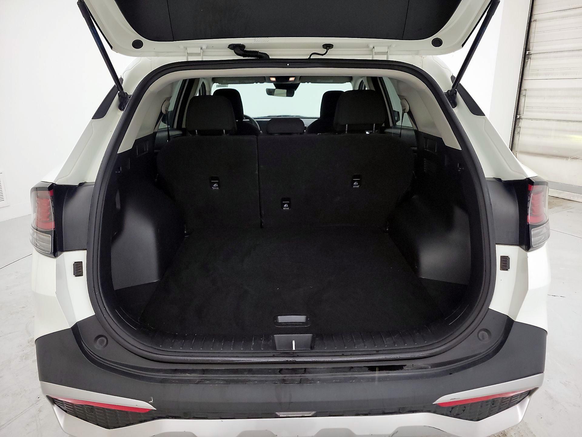 Thumbnail: 2024 Kia Sportage - 20