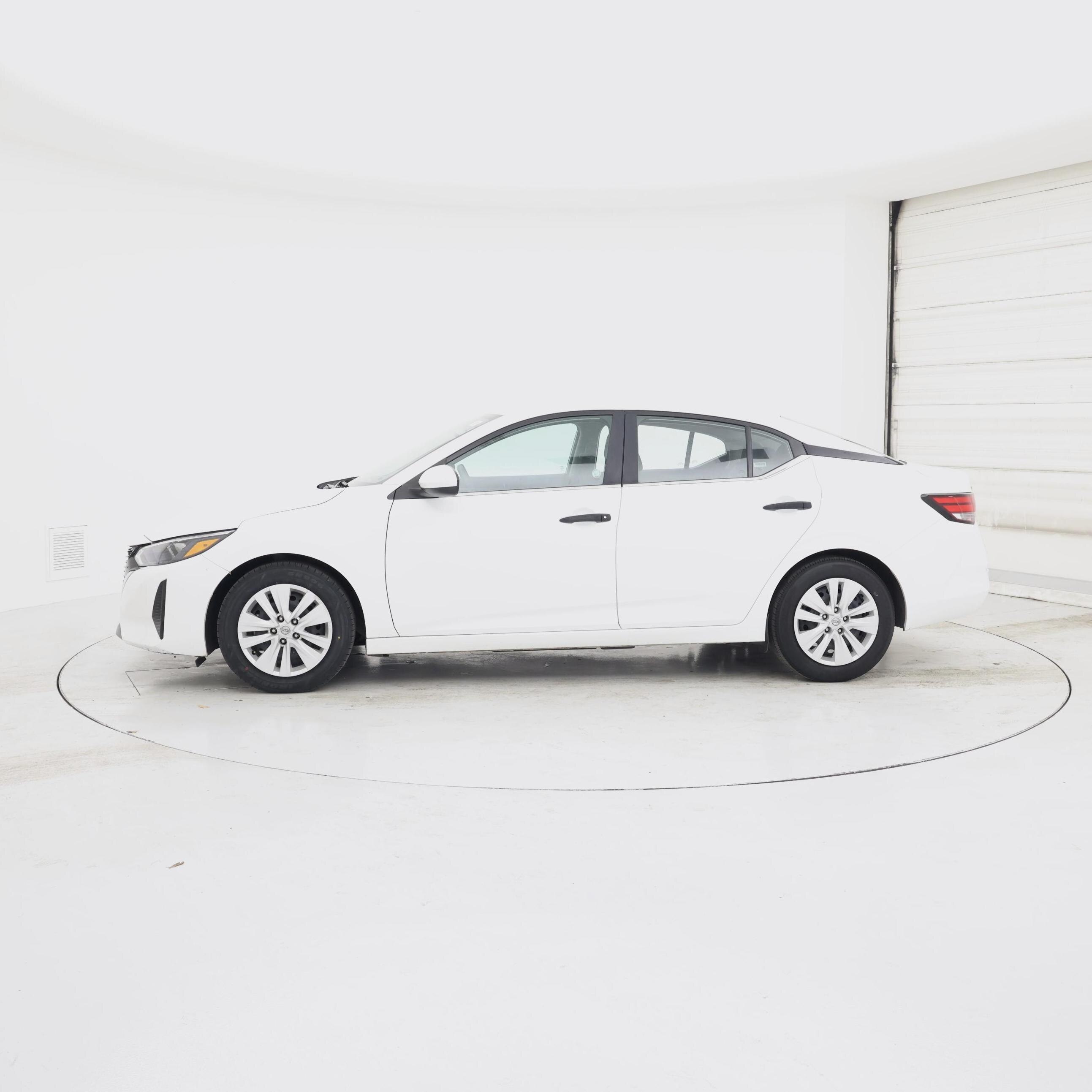 Thumbnail: 2024 Nissan Sentra - 3