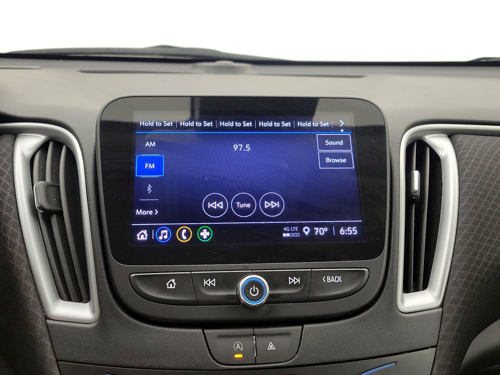 Thumbnail: 2023 Chevrolet Malibu - 15