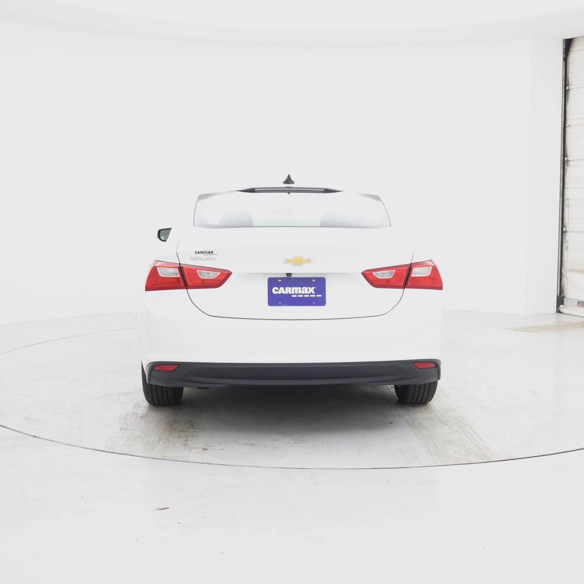 Thumbnail: 2023 Chevrolet Malibu - 6