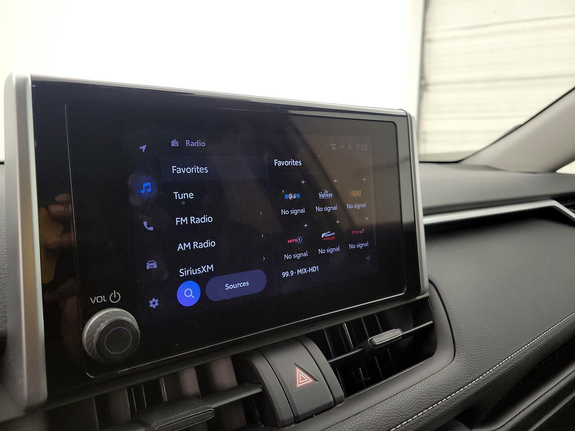 Thumbnail: 2024 Toyota RAV4 - 15