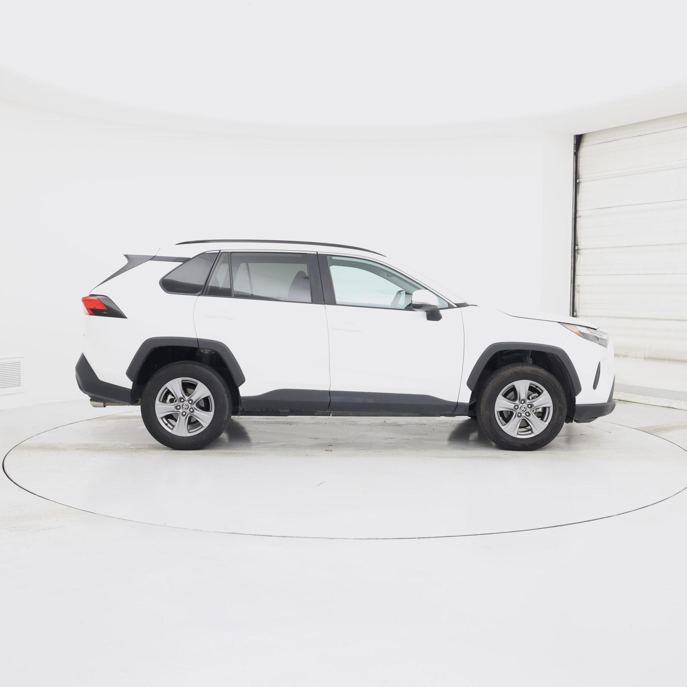 Thumbnail: 2024 Toyota RAV4 - 7