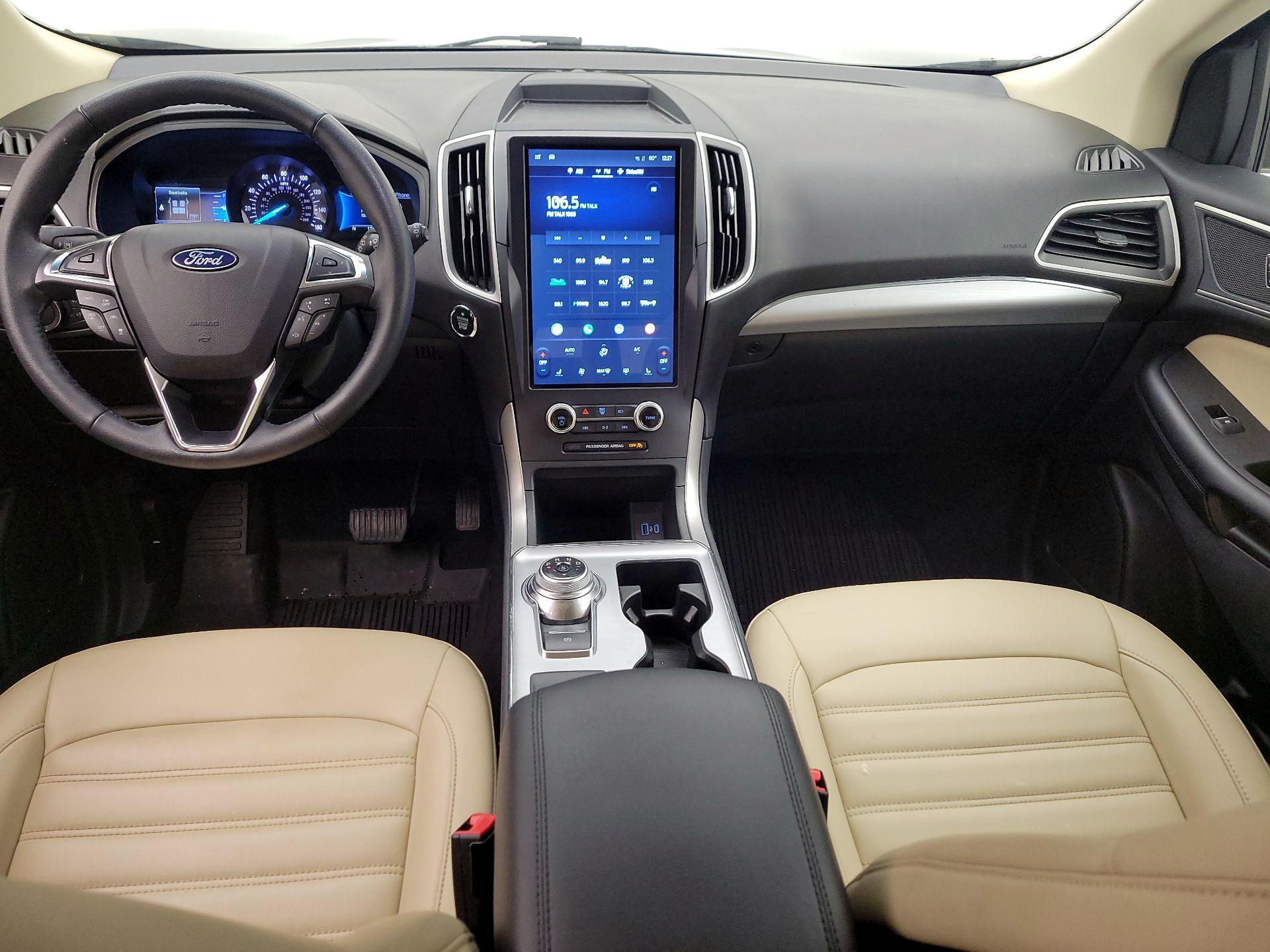 Thumbnail: 2022 Ford Edge - 9