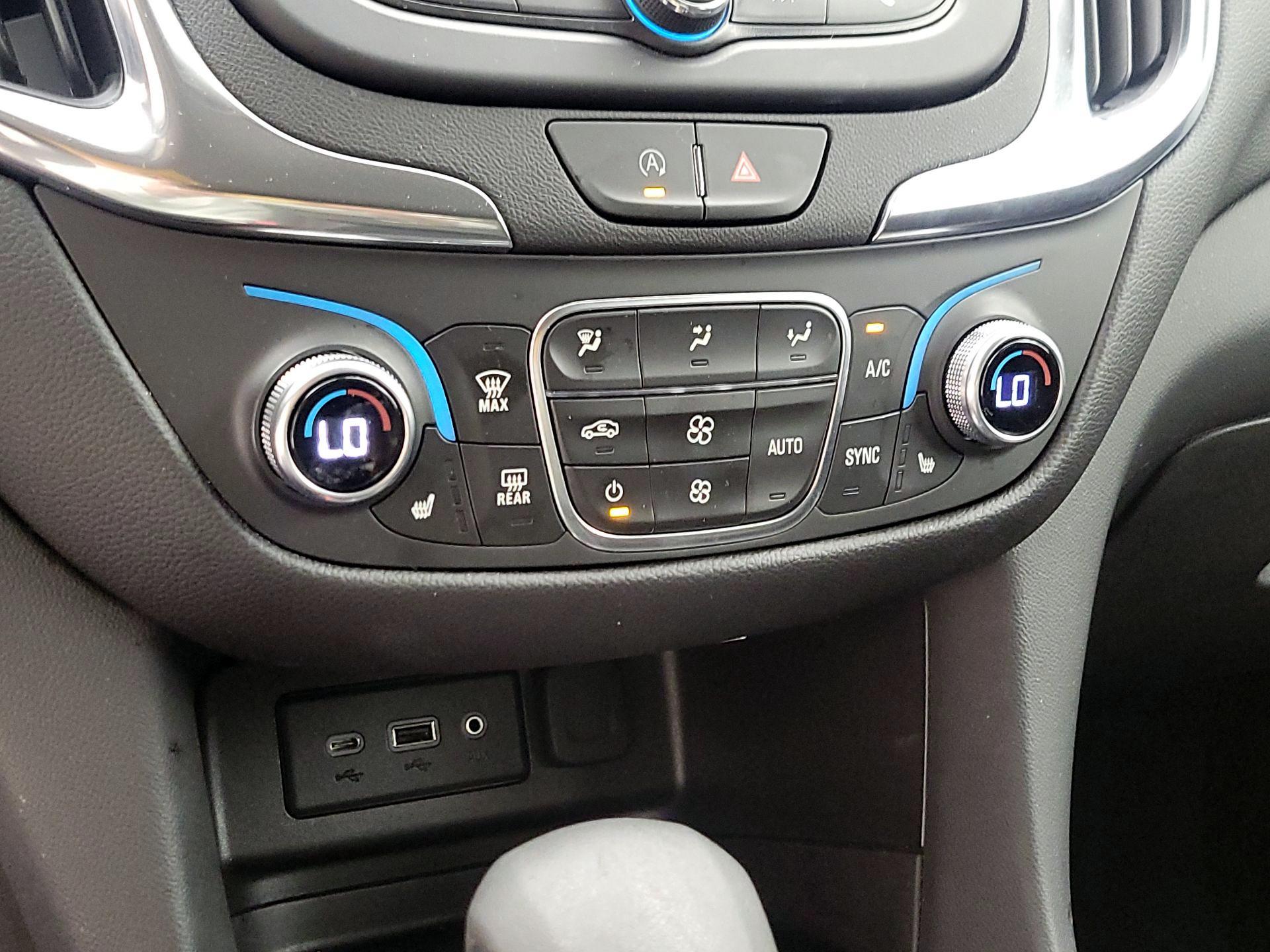 Thumbnail: 2024 Chevrolet Equinox - 16