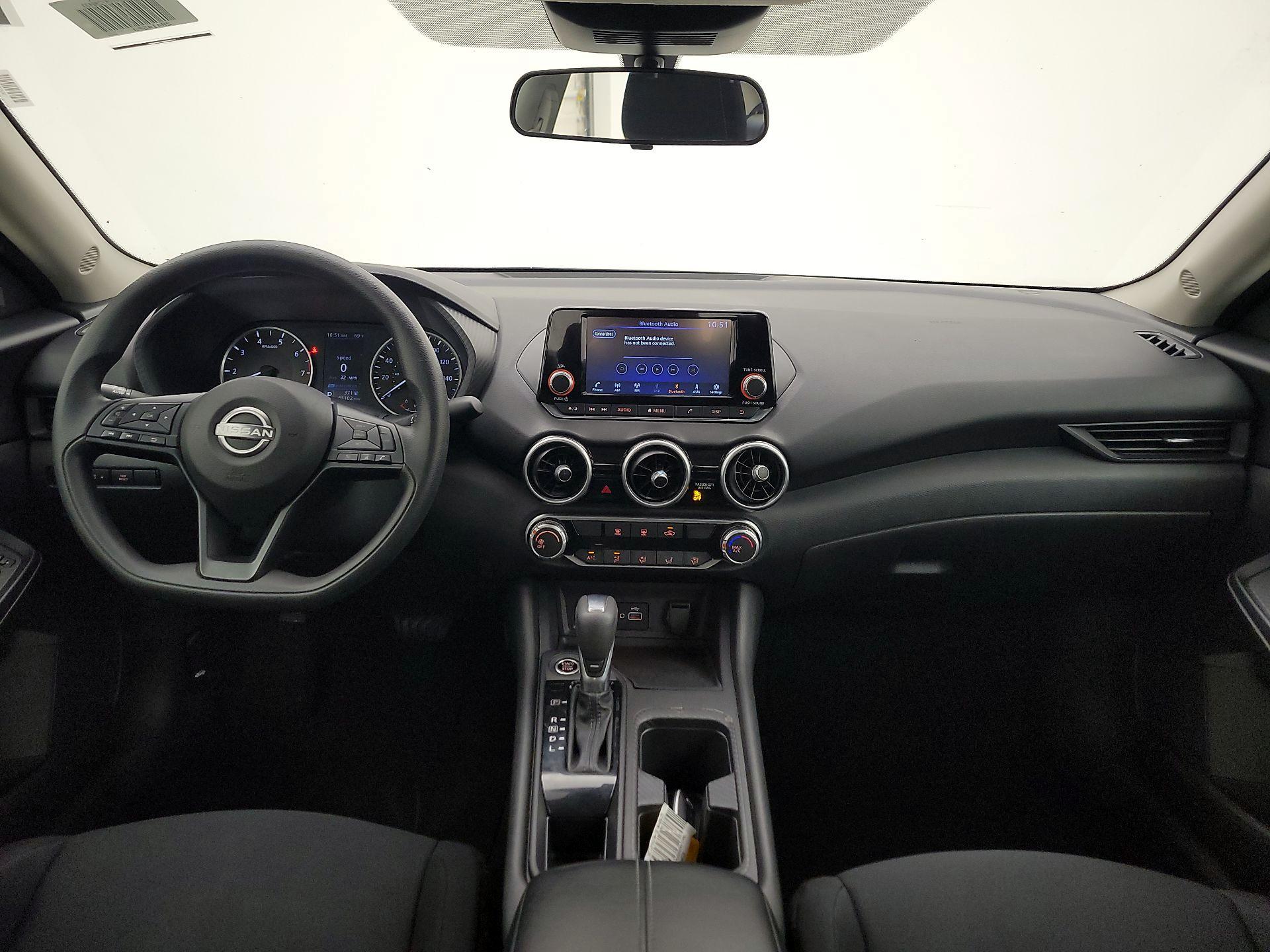 Thumbnail: 2024 Nissan Sentra - 9