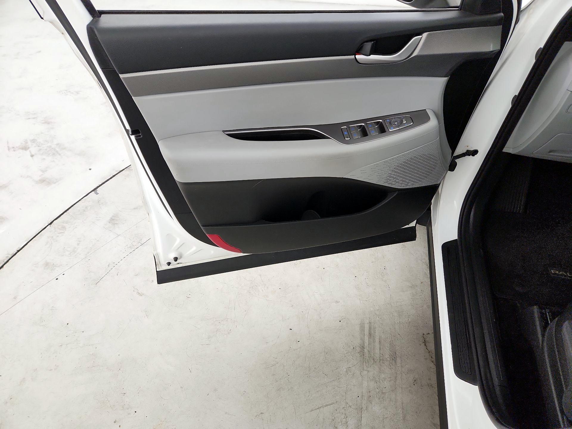 Thumbnail: 2022 Hyundai Palisade - 12