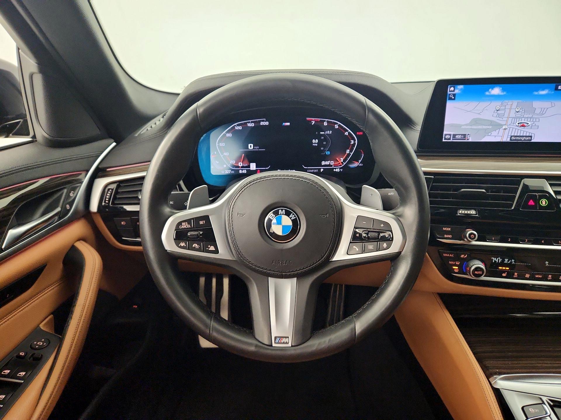 Thumbnail: 2020 BMW 5 Series - 10