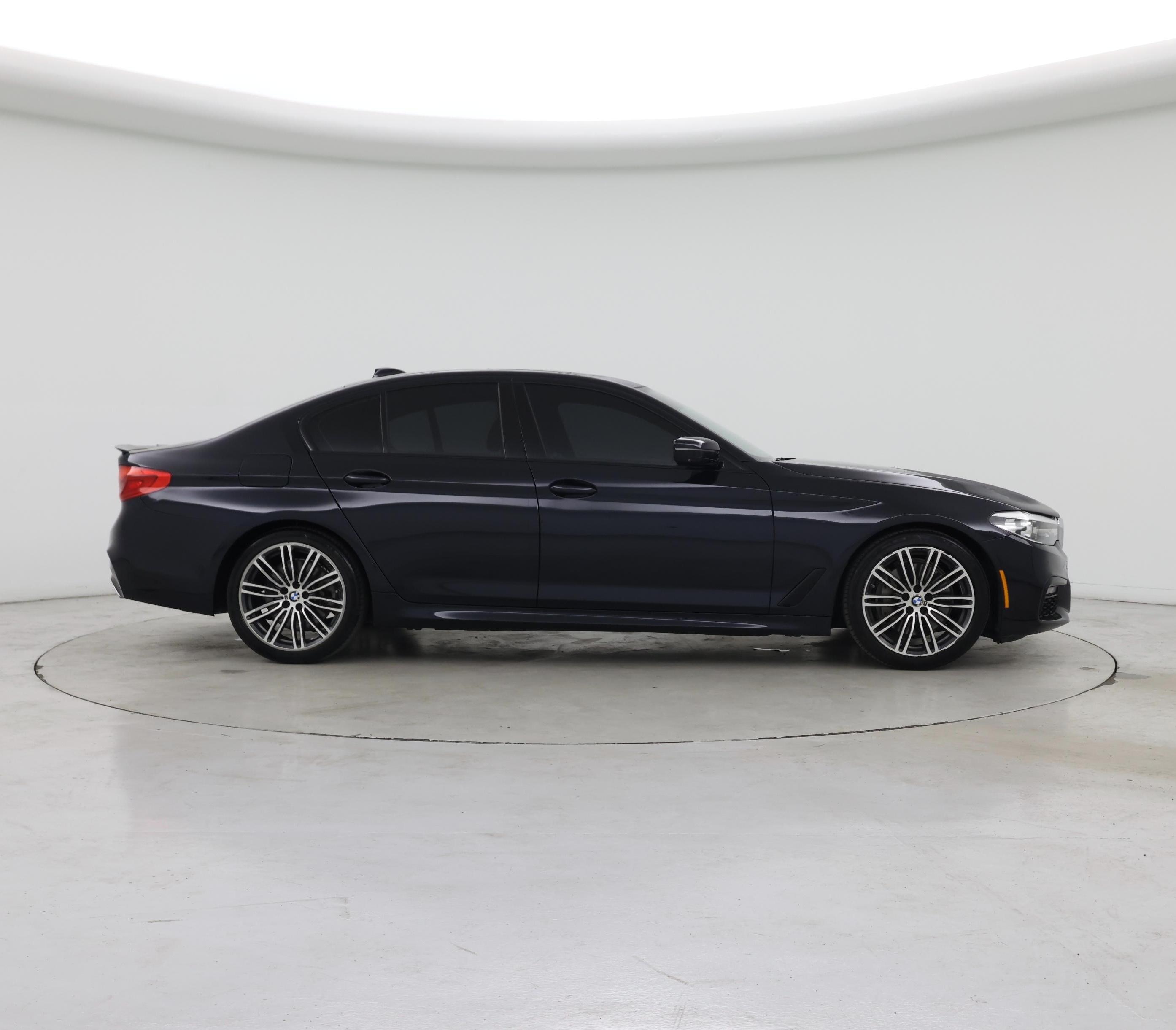 Thumbnail: 2020 BMW 5 Series - 7
