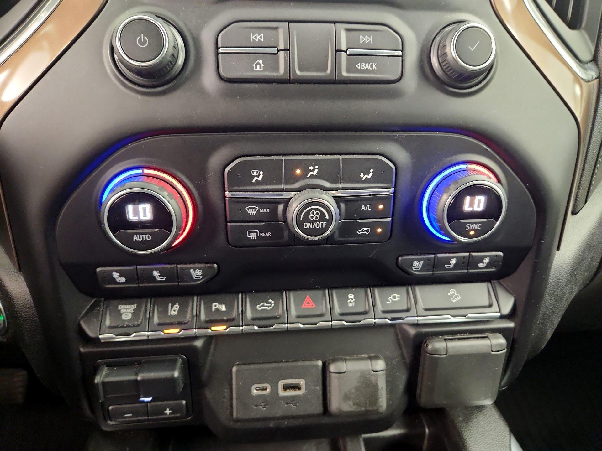 Thumbnail: 2020 Chevrolet Silverado 2500 - 17