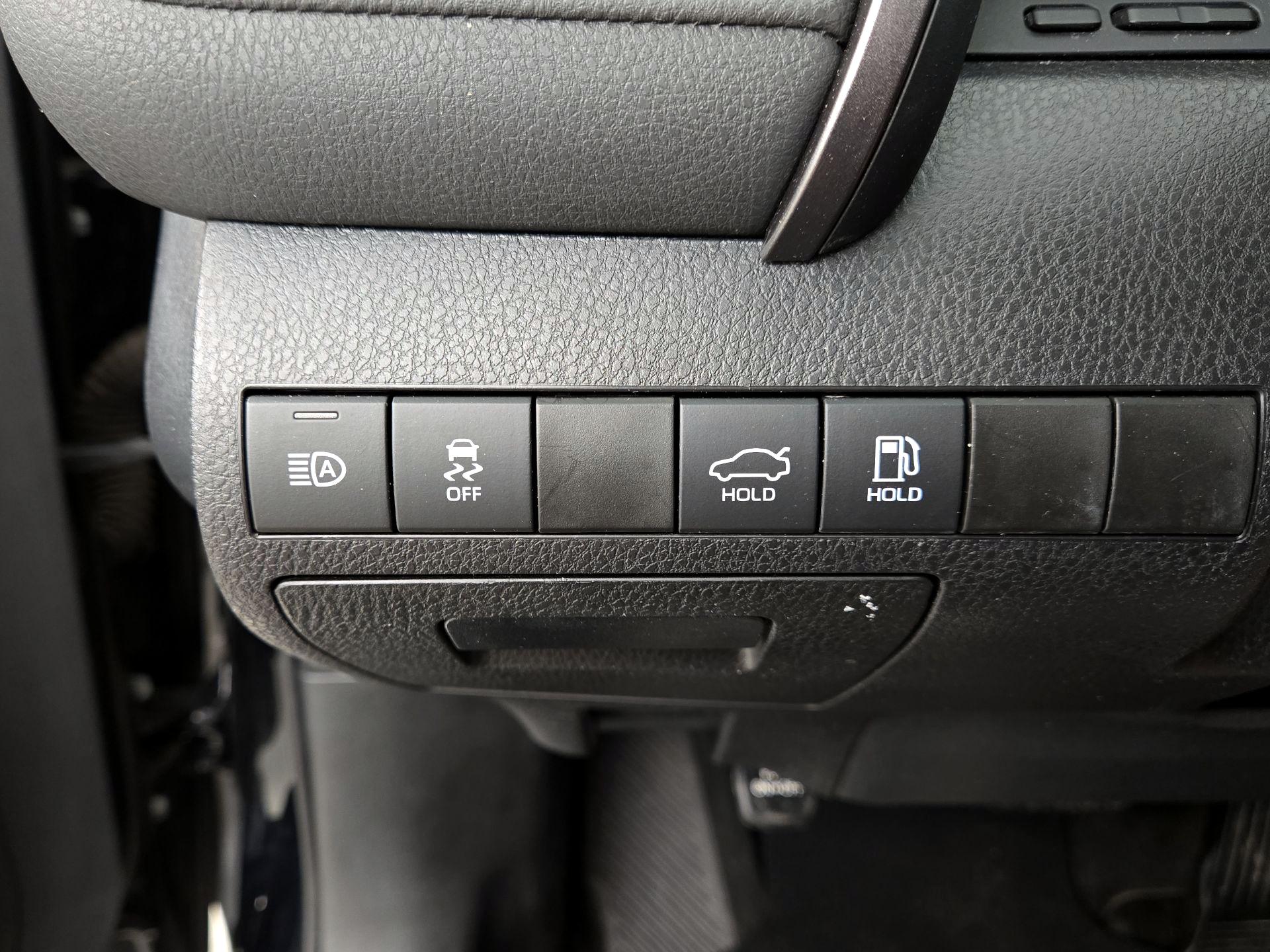 Thumbnail: 2024 Toyota Camry - 13