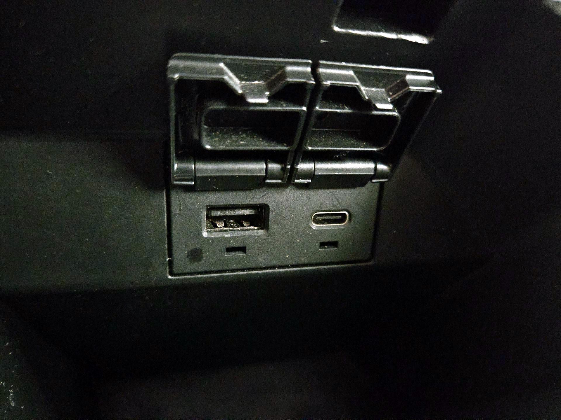 Thumbnail: 2024 Toyota Camry - 18