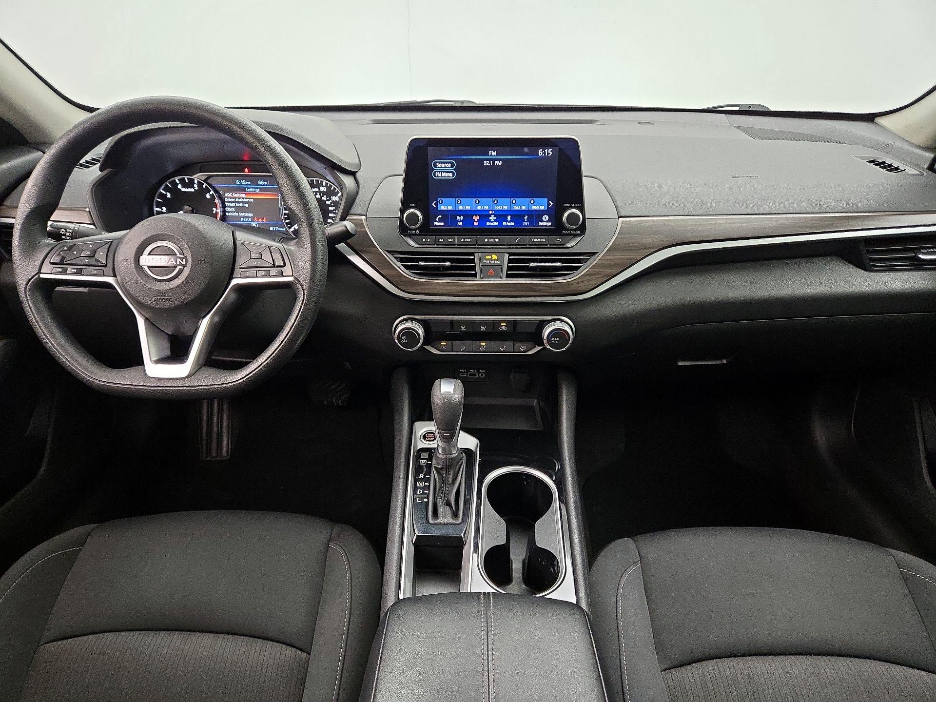 Thumbnail: 2024 Nissan Altima - 9