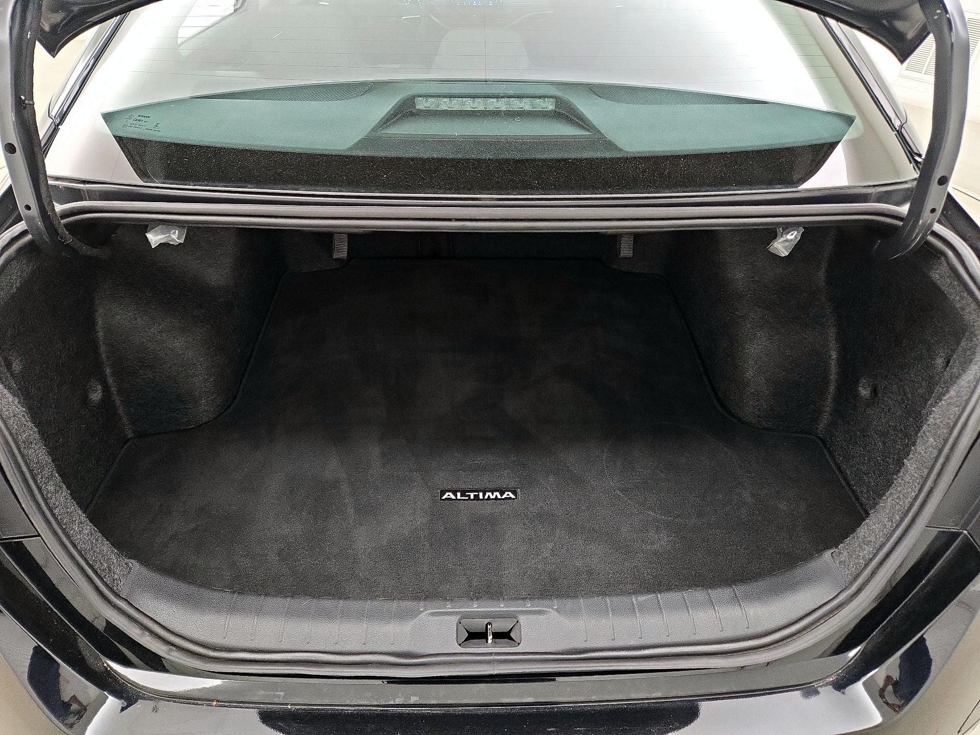 Thumbnail: 2024 Nissan Altima - 20