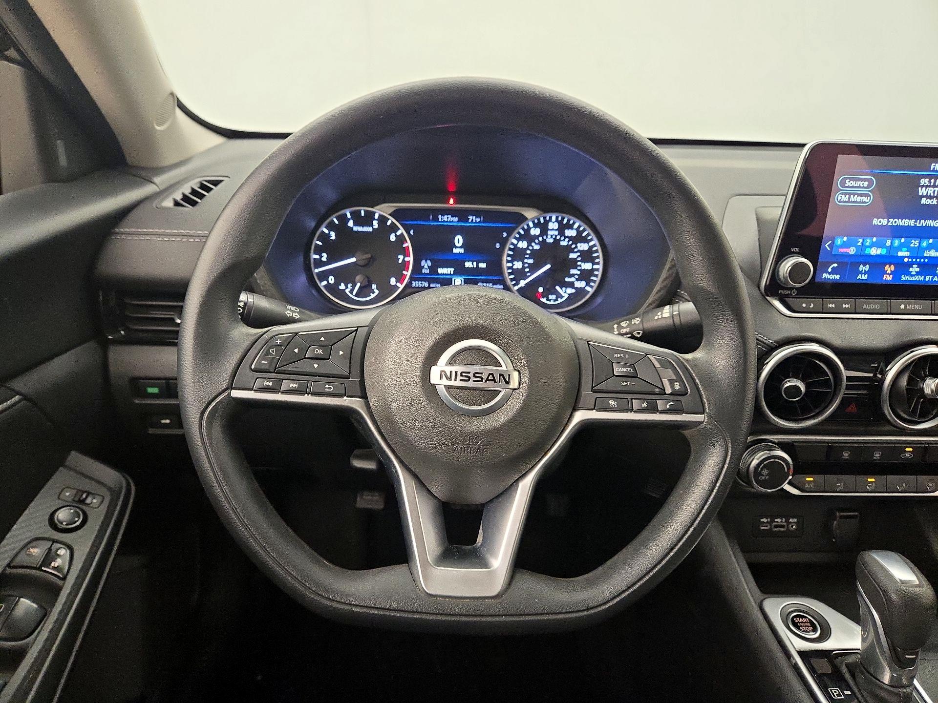 Thumbnail: 2023 Nissan Sentra - 10