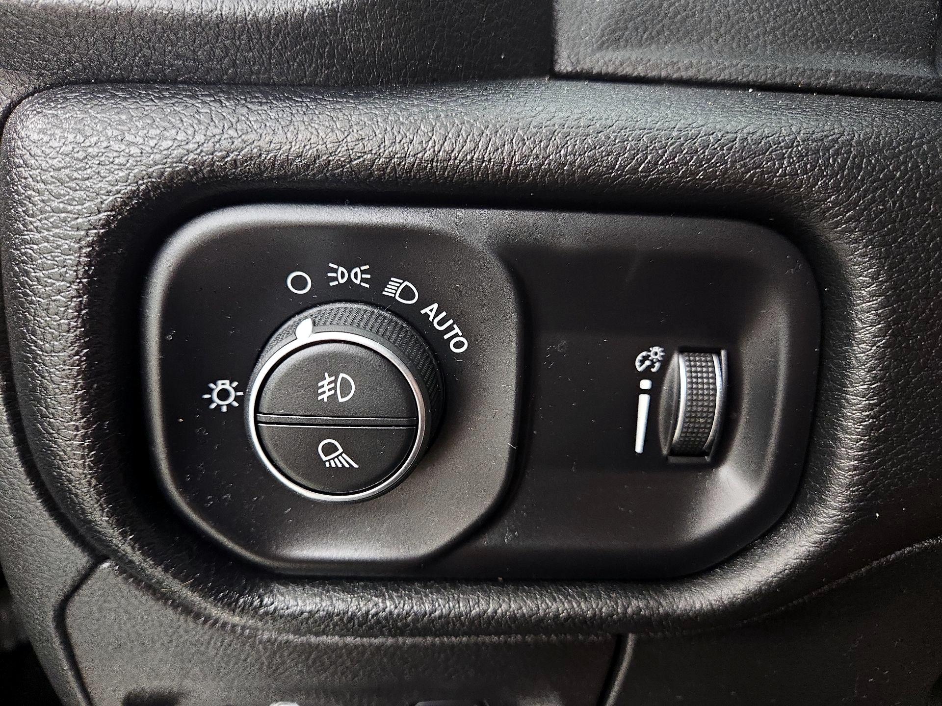 Thumbnail: 2022 RAM 1500 - 13