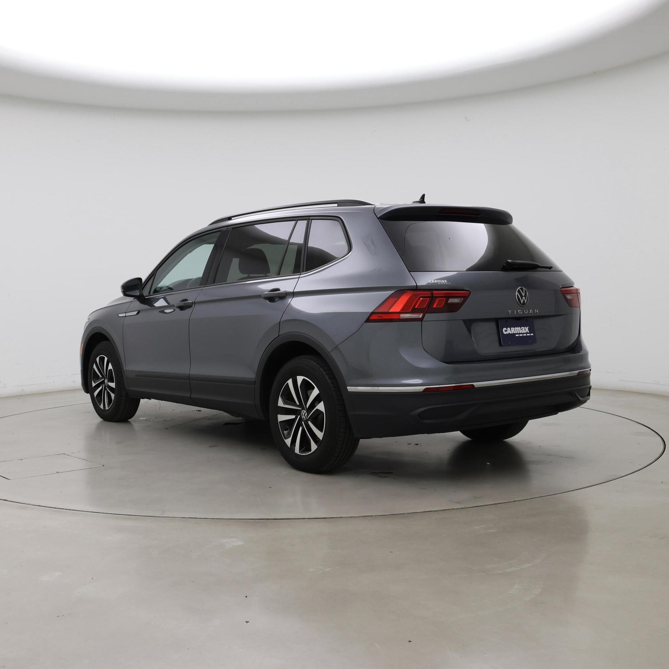 Thumbnail: 2024 Volkswagen Tiguan - 2