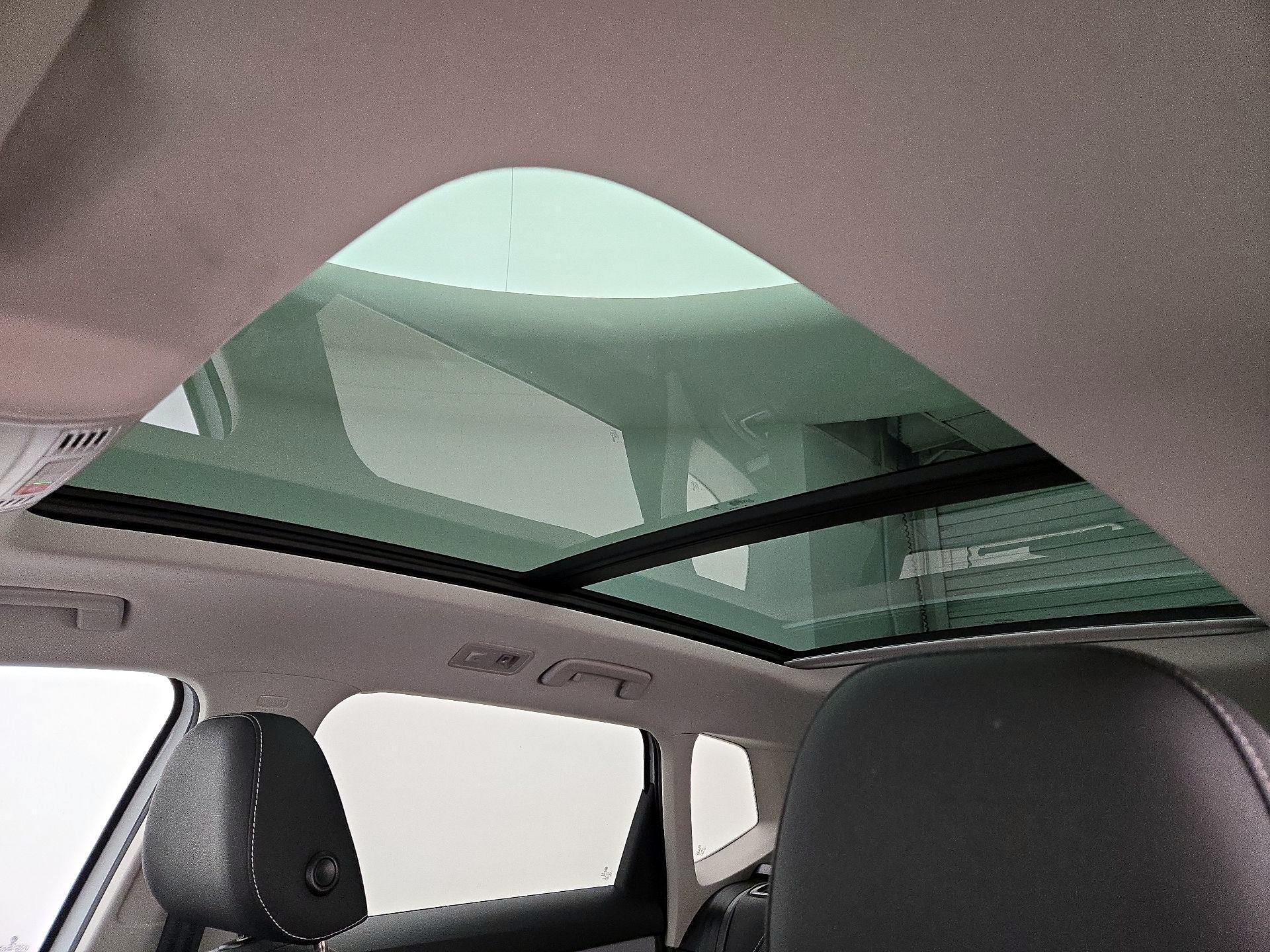 Thumbnail: 2024 Volkswagen Taos - 19