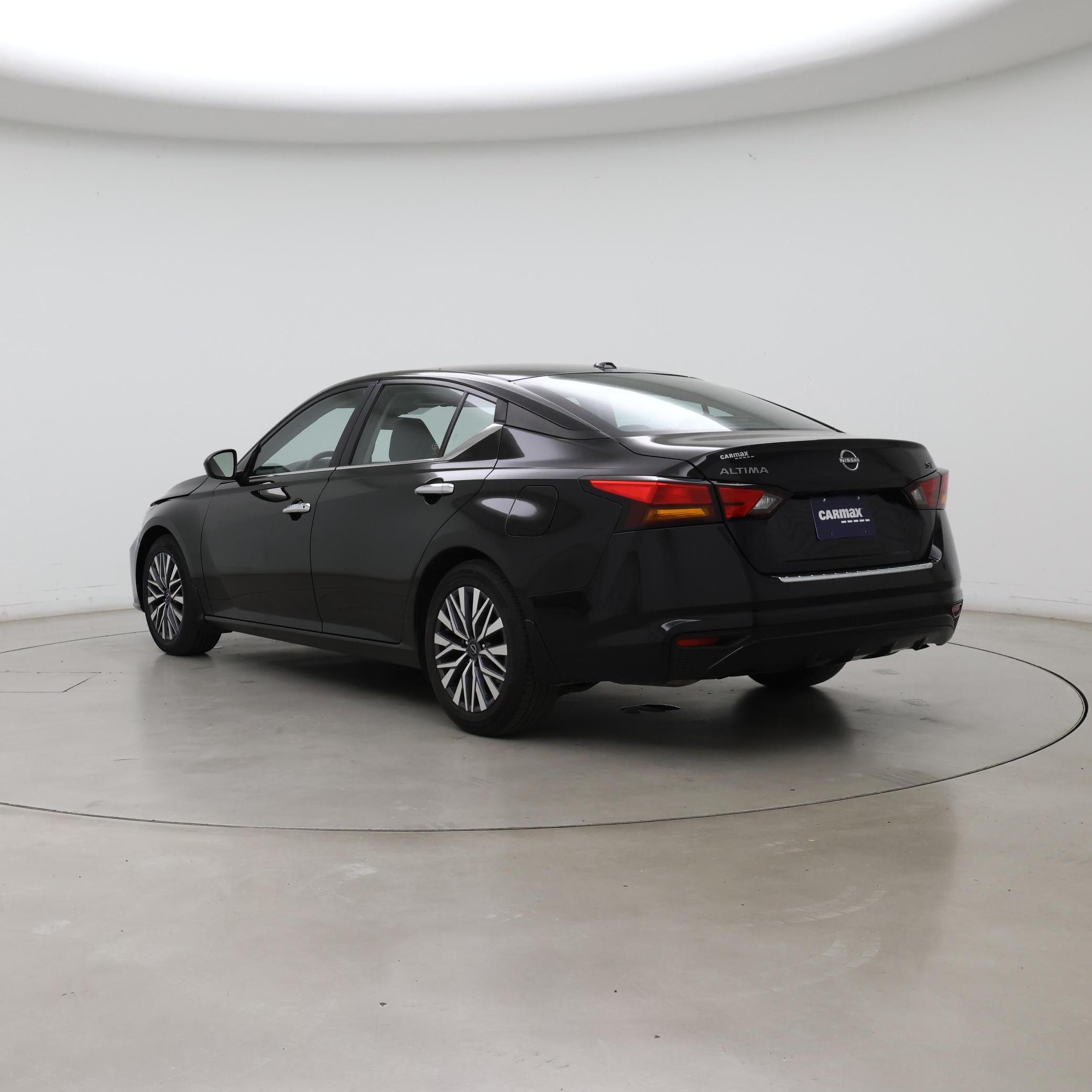 Thumbnail: 2023 Nissan Altima - 2