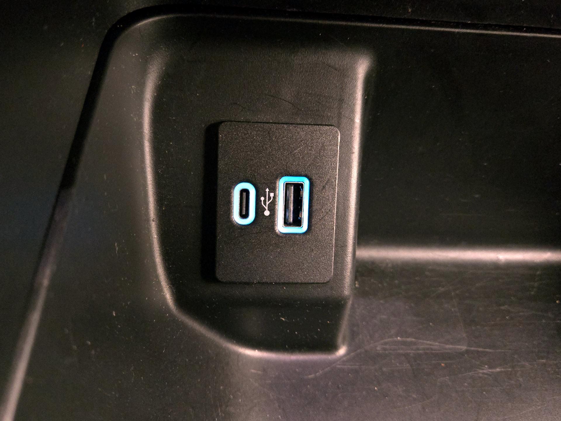 Thumbnail: 2023 Ford F-150 - 19