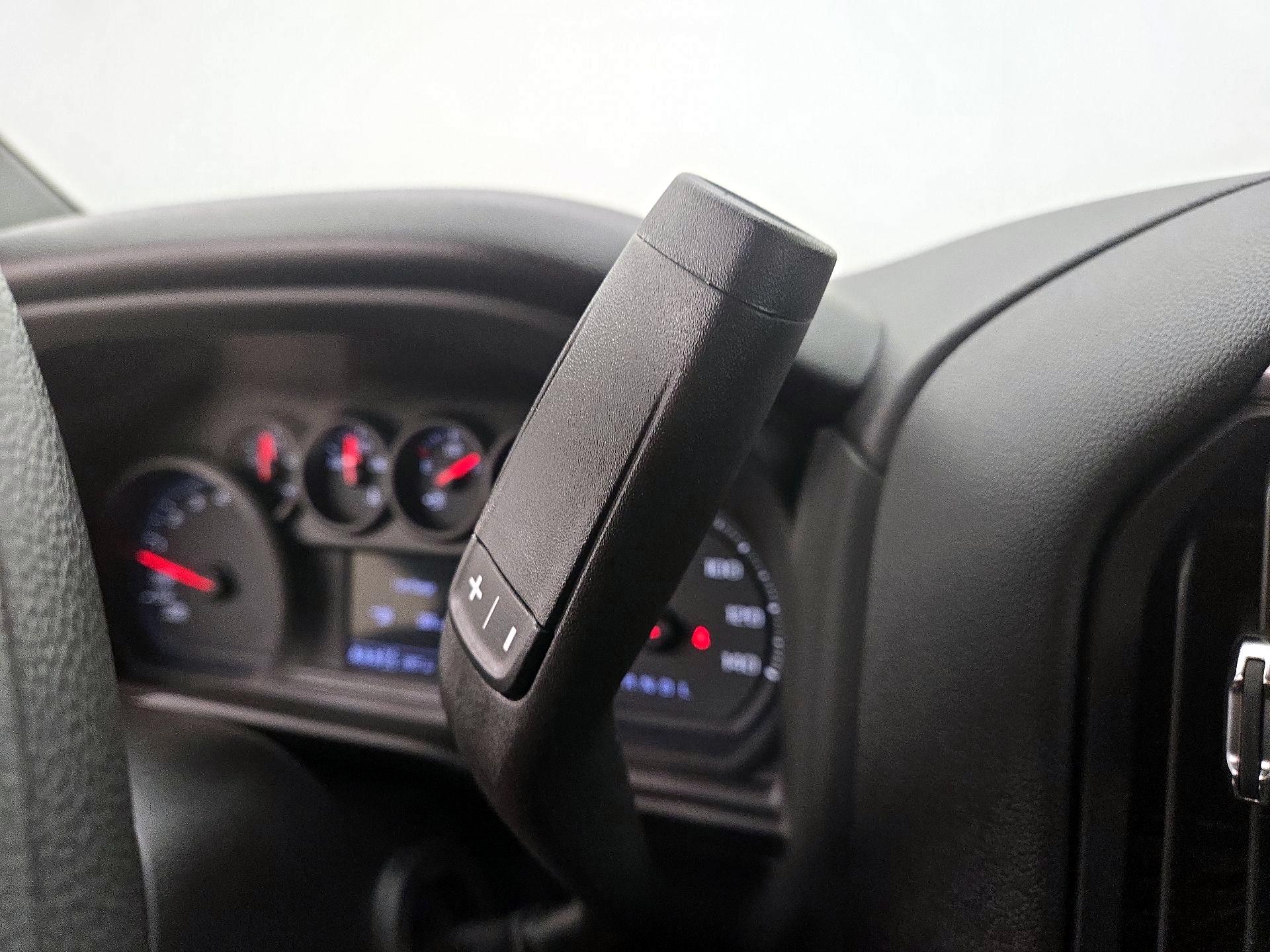 Thumbnail: 2025 GMC Sierra 1500 - 17