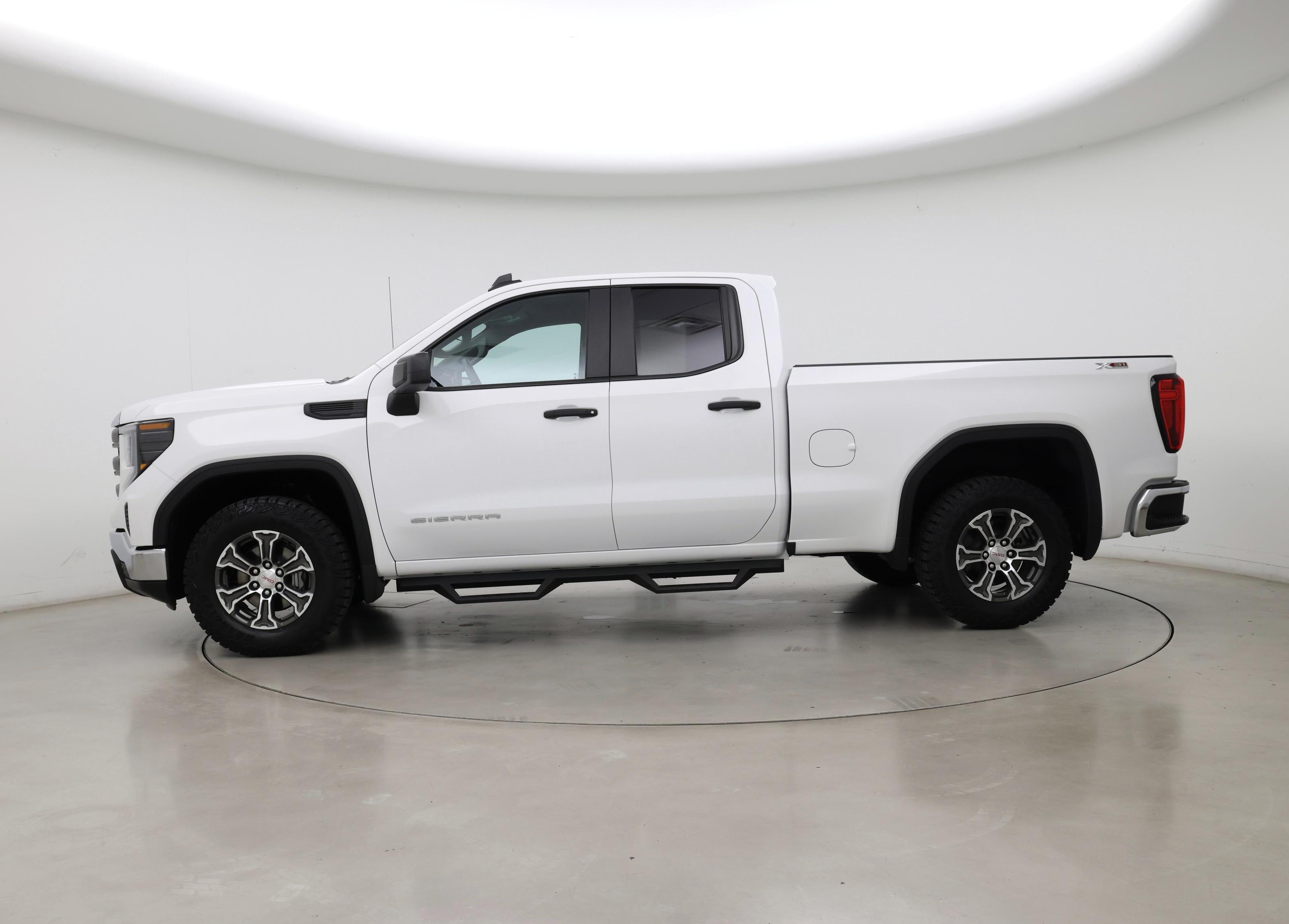 Thumbnail: 2025 GMC Sierra 1500 - 3