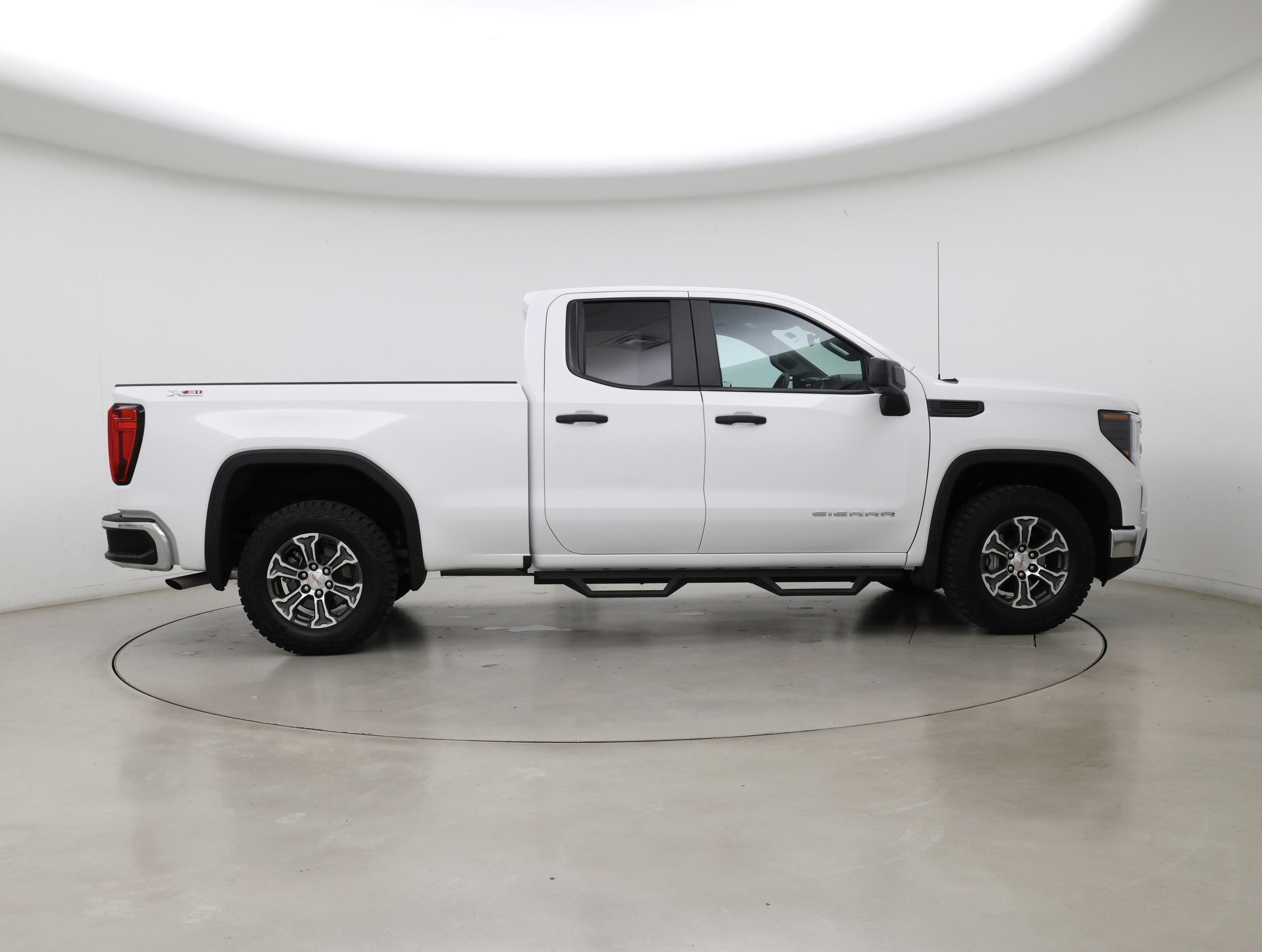 Thumbnail: 2025 GMC Sierra 1500 - 7