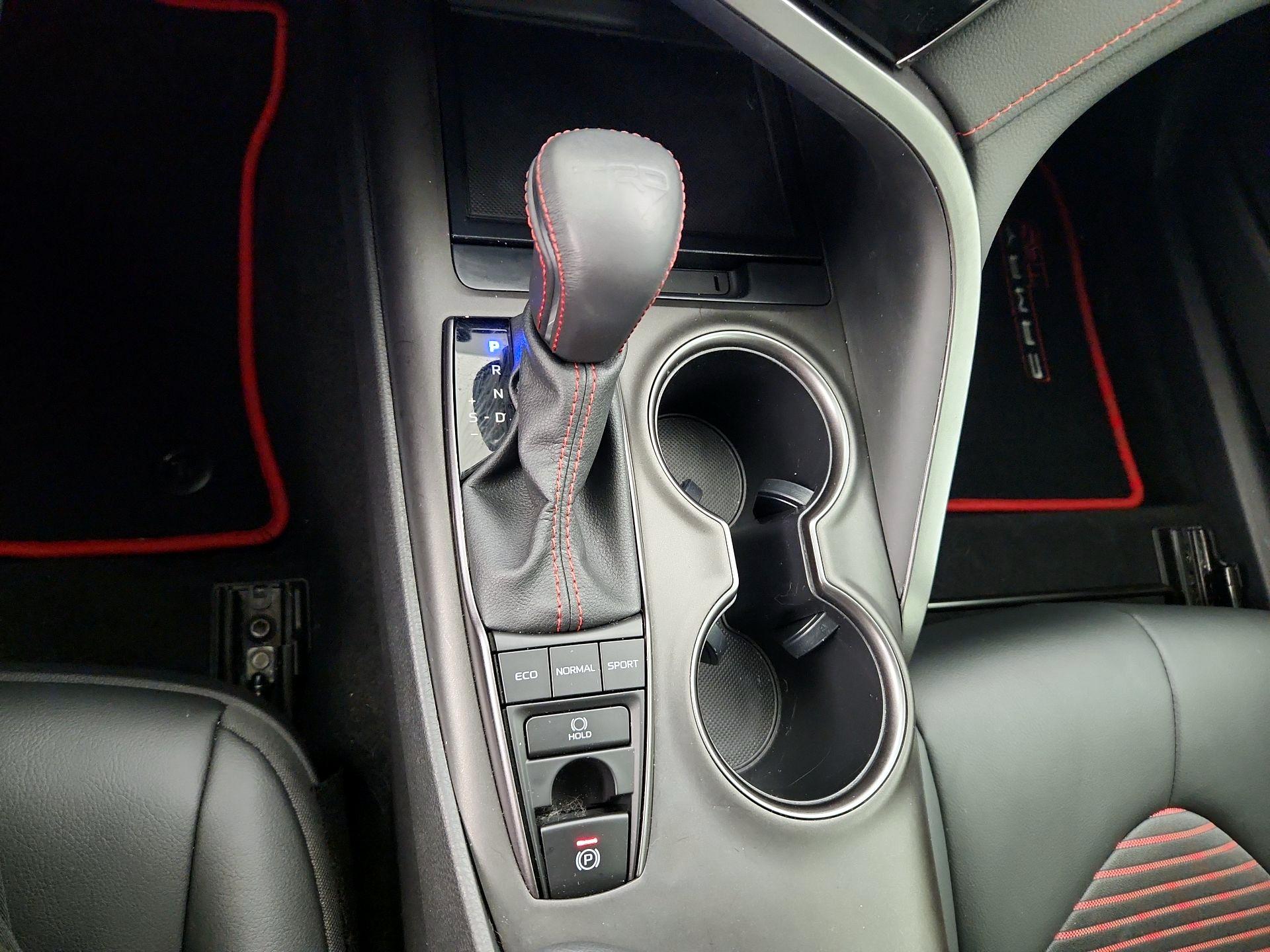 Thumbnail: 2024 Toyota Camry - 17