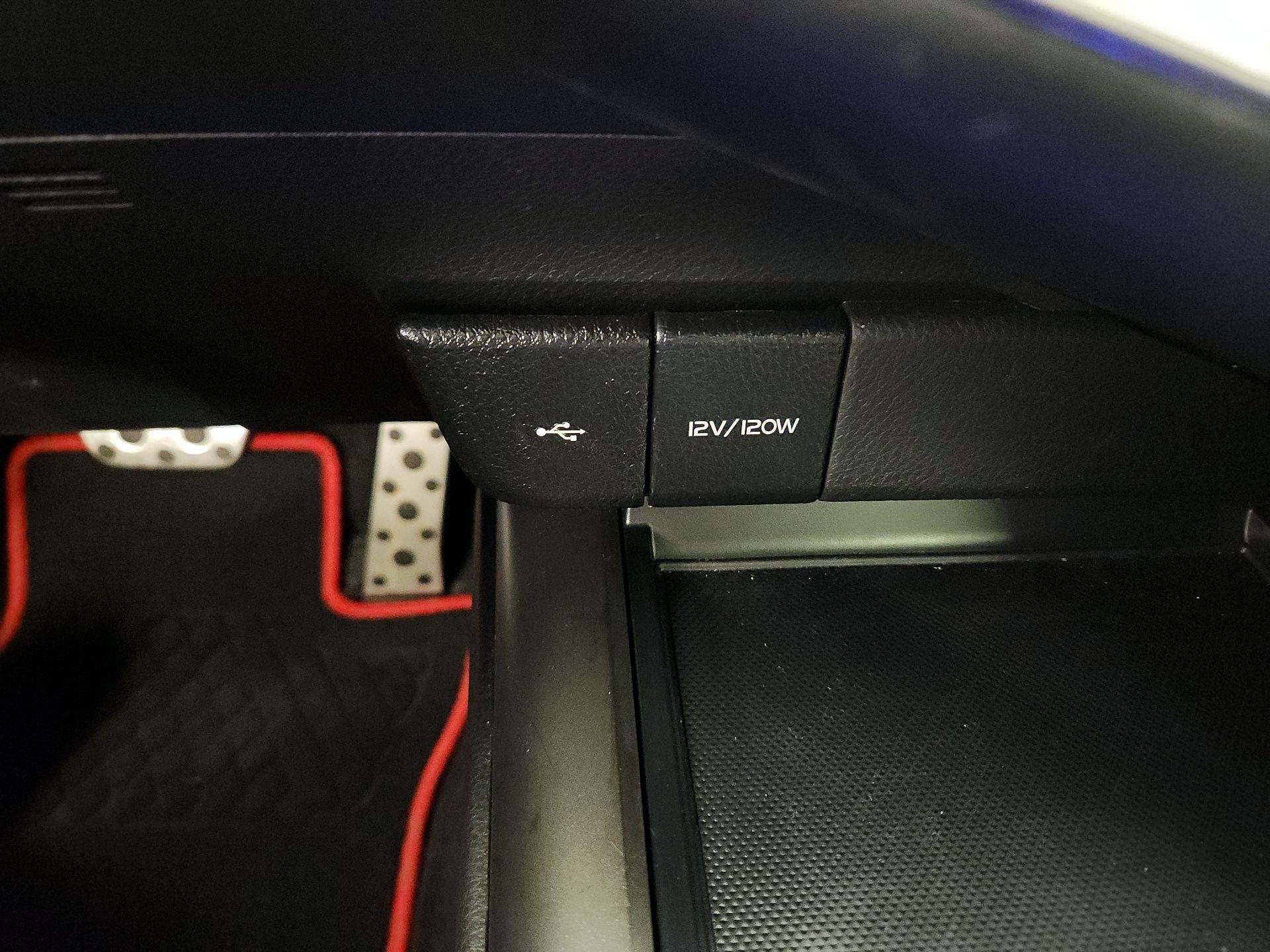 Thumbnail: 2024 Toyota Camry - 18