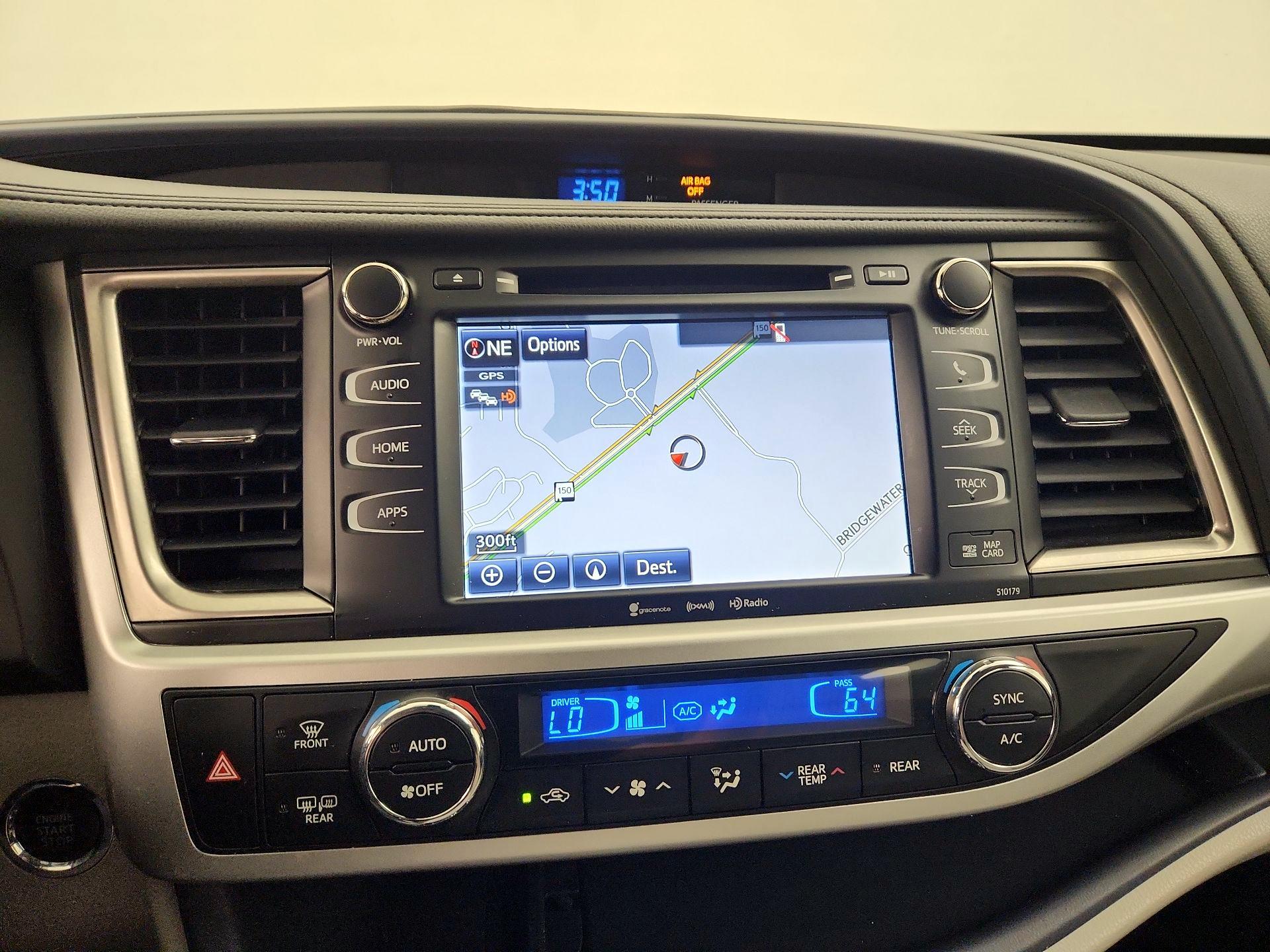 Thumbnail: 2017 Toyota Highlander - 14