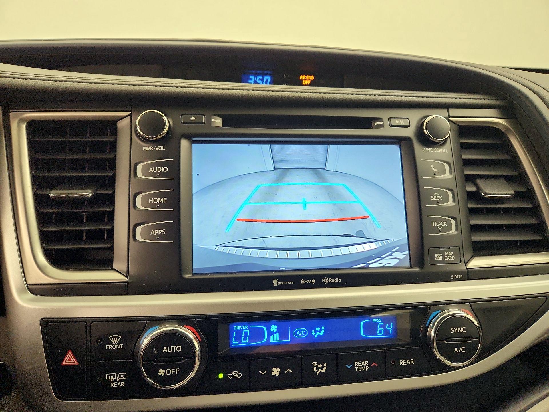 Thumbnail: 2017 Toyota Highlander - 15