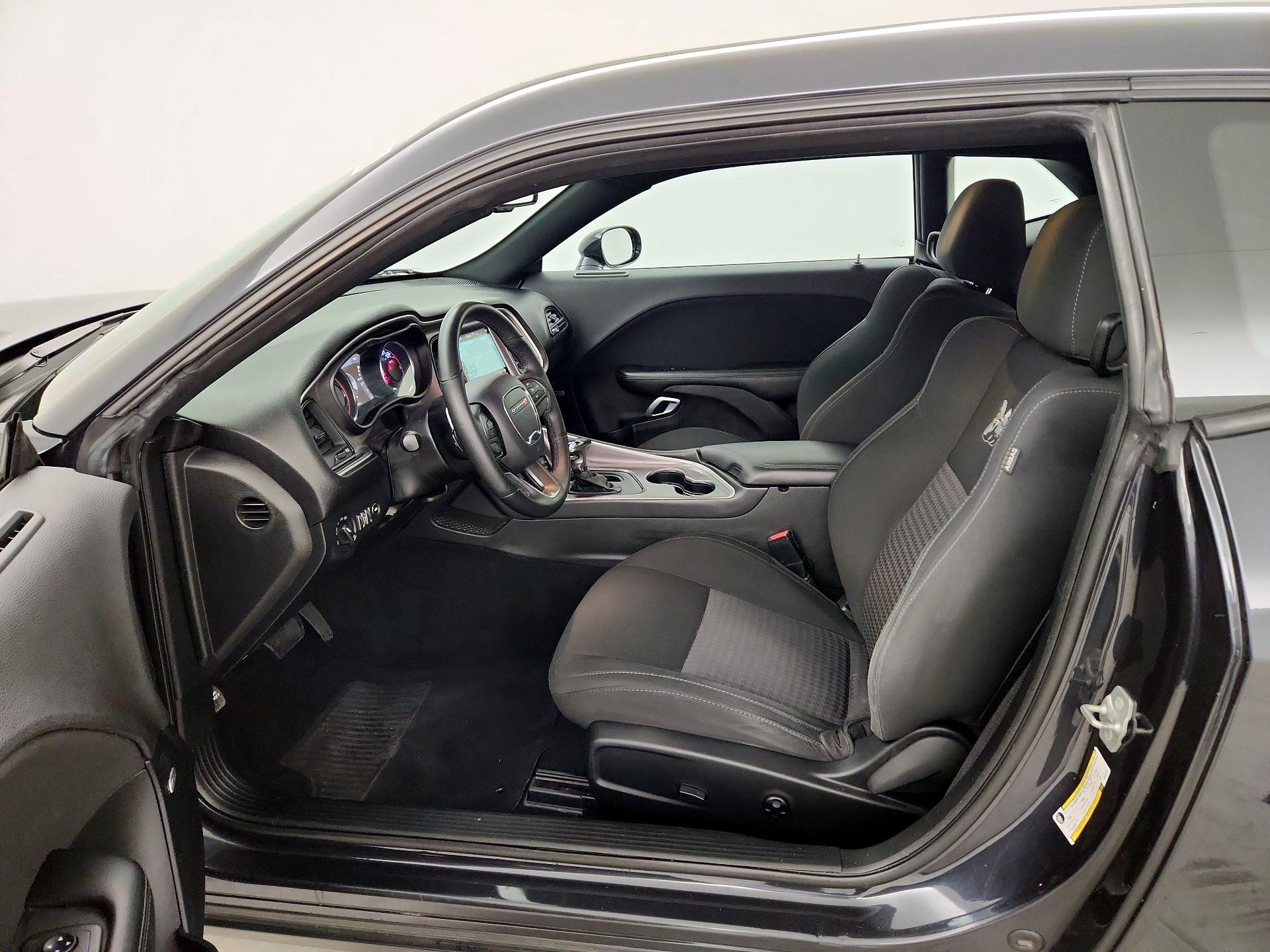 Thumbnail: 2019 Dodge Challenger - 11