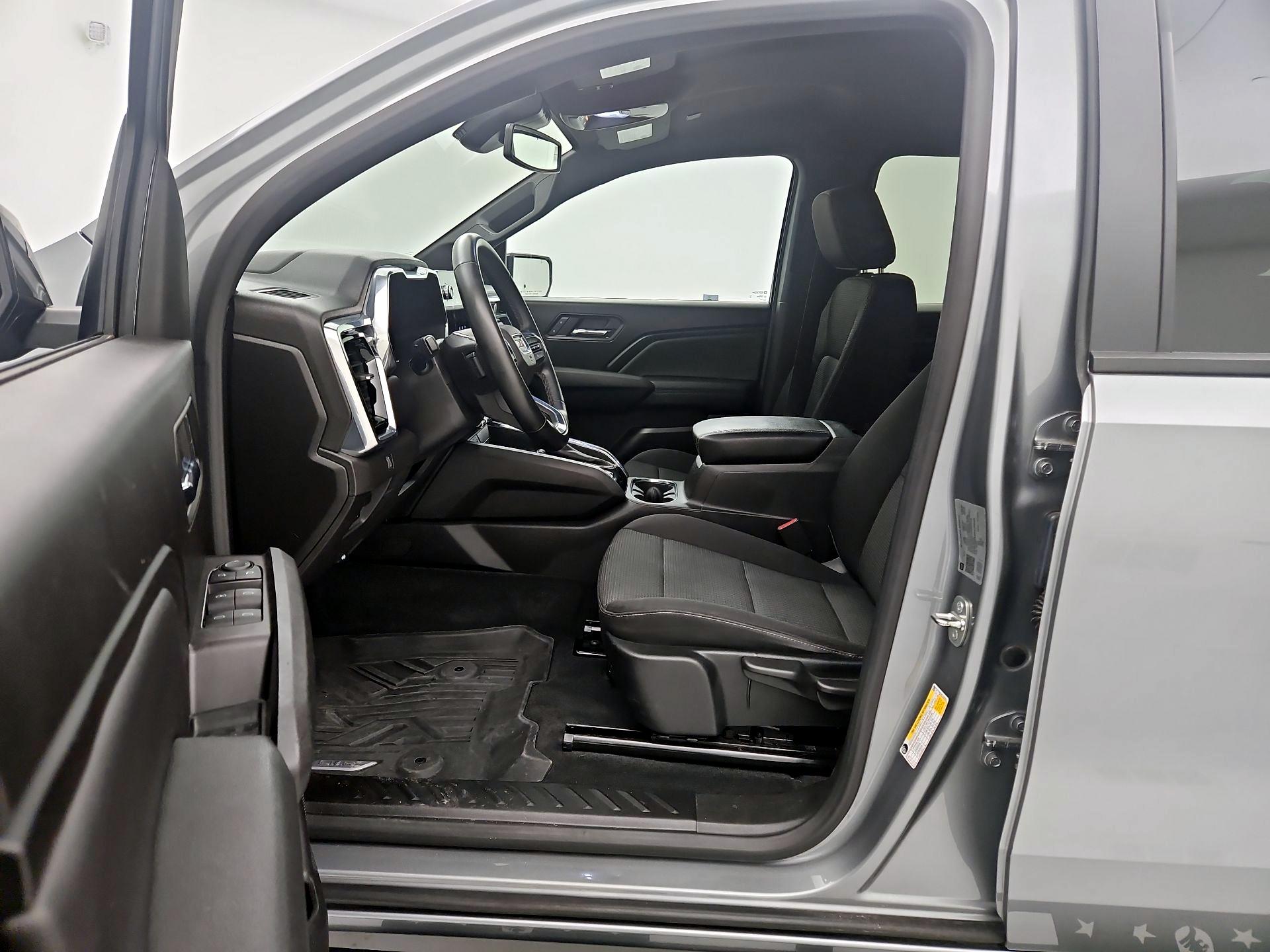 Thumbnail: 2023 GMC Canyon - 11