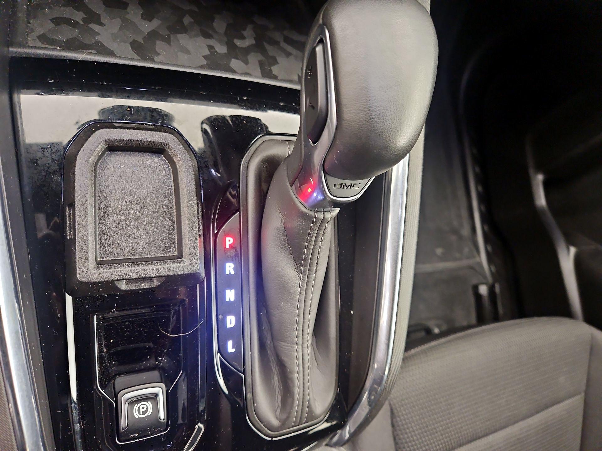 Thumbnail: 2023 GMC Canyon - 17