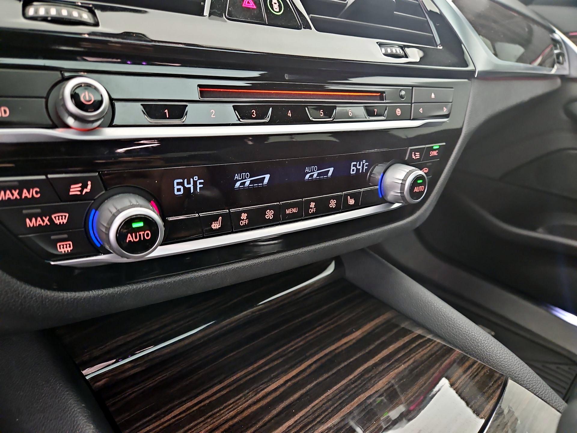 Thumbnail: 2019 BMW 5 Series - 17