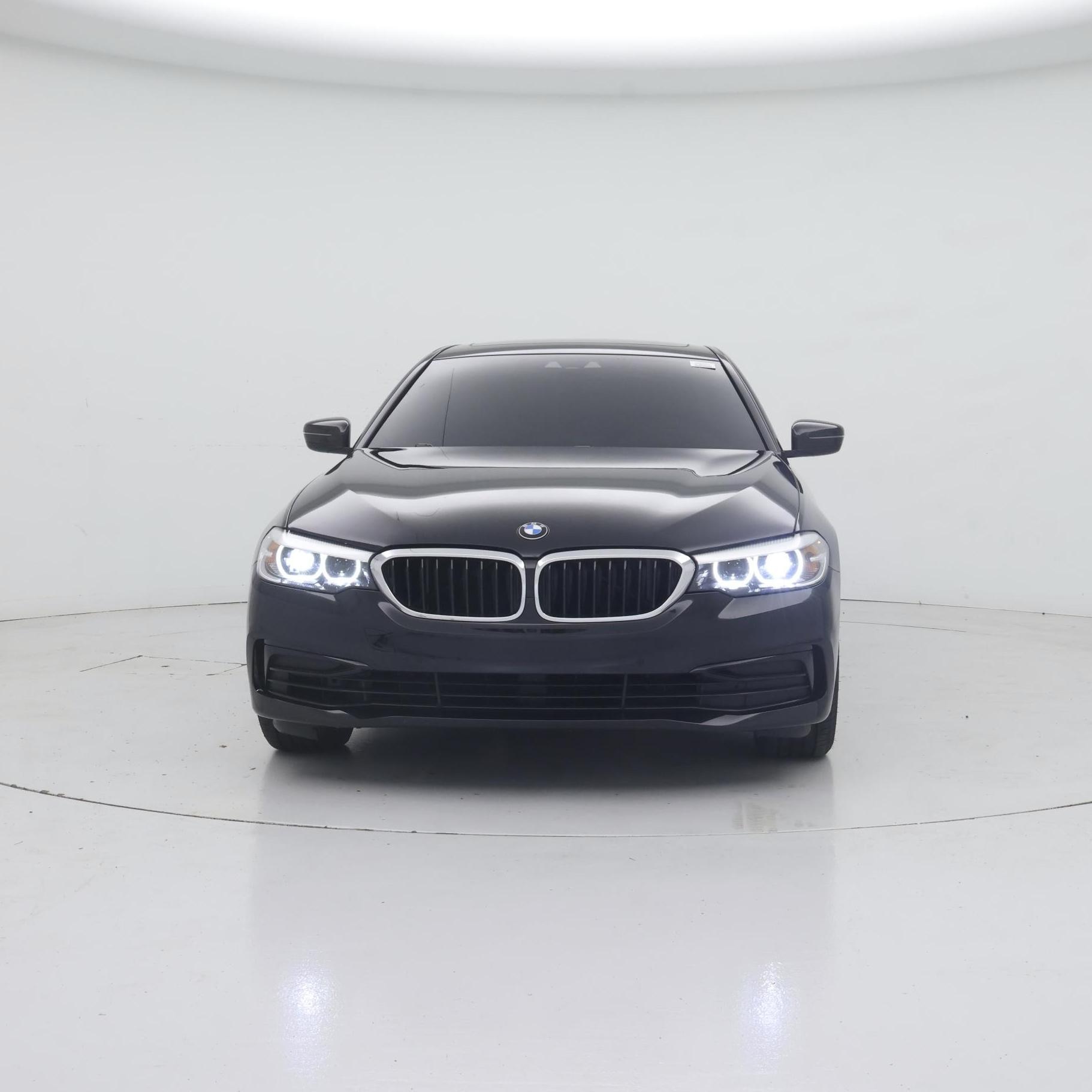 Thumbnail: 2019 BMW 5 Series - 5