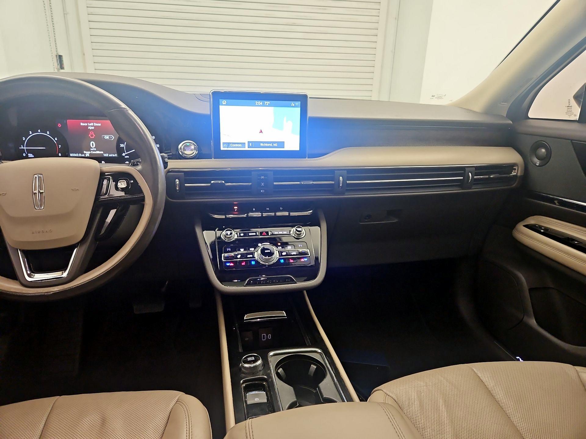 Thumbnail: 2020 Lincoln Corsair - 9