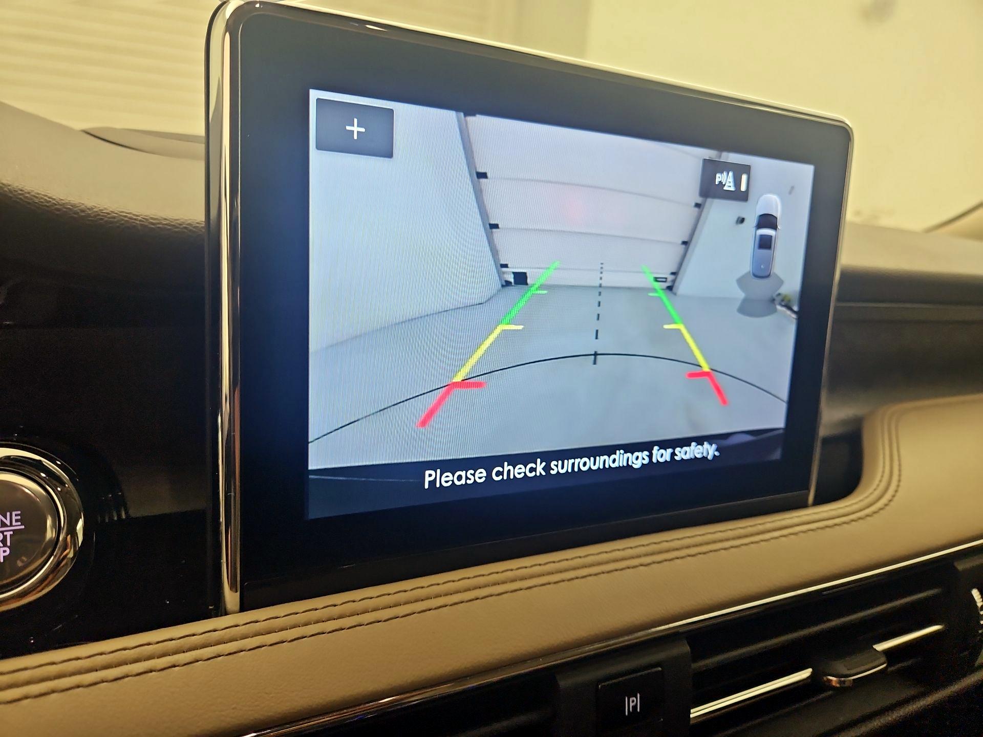 Thumbnail: 2020 Lincoln Corsair - 15