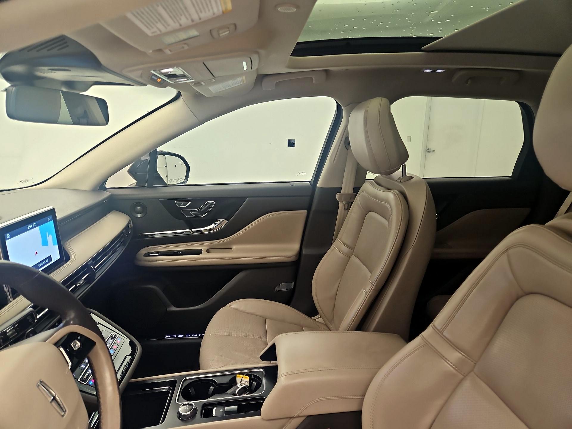 Thumbnail: 2020 Lincoln Corsair - 20