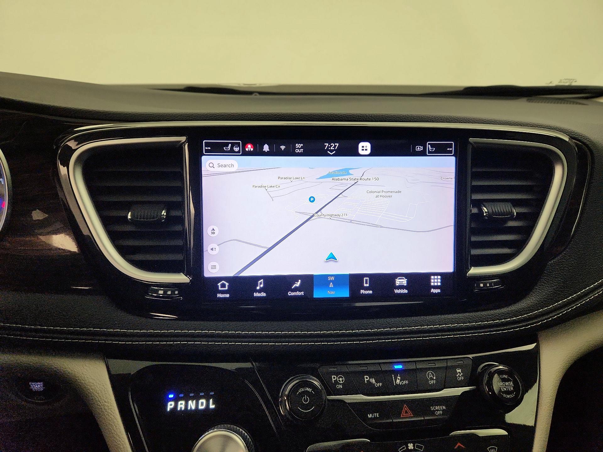 Thumbnail: 2022 Chrysler Pacifica - 14