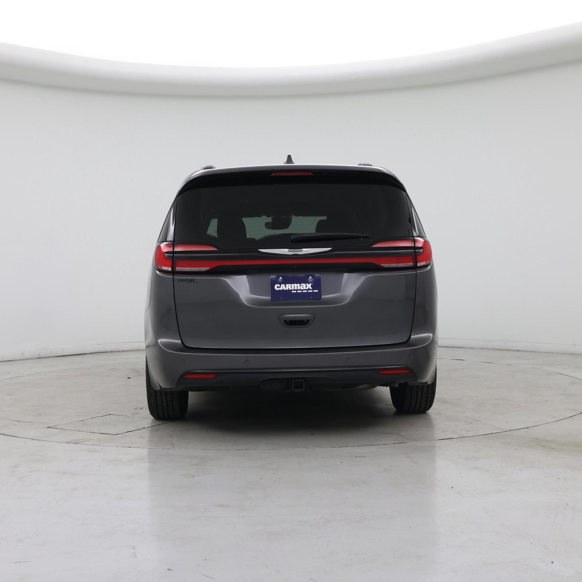 Thumbnail: 2022 Chrysler Pacifica - 6