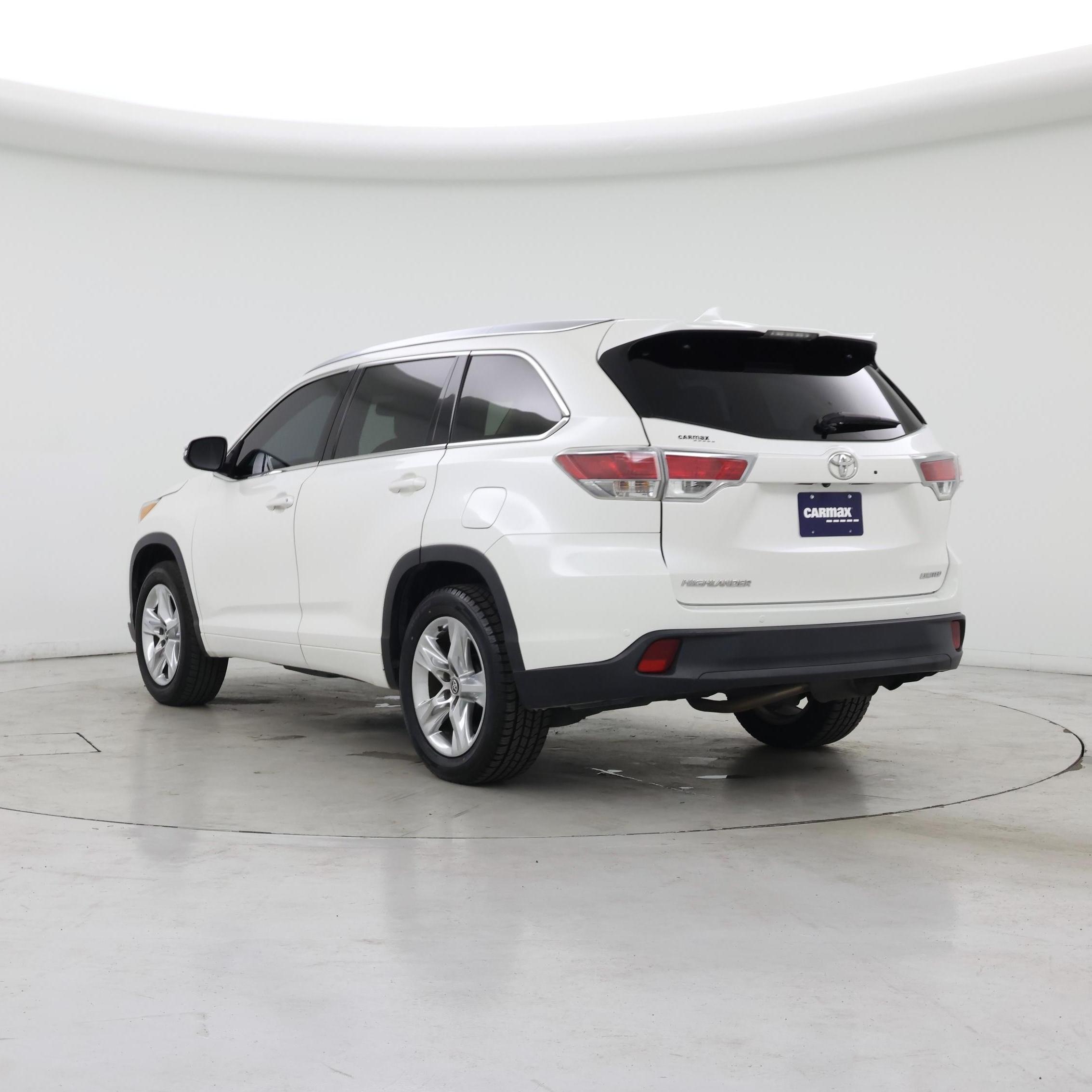 Thumbnail: 2016 Toyota Highlander - 2