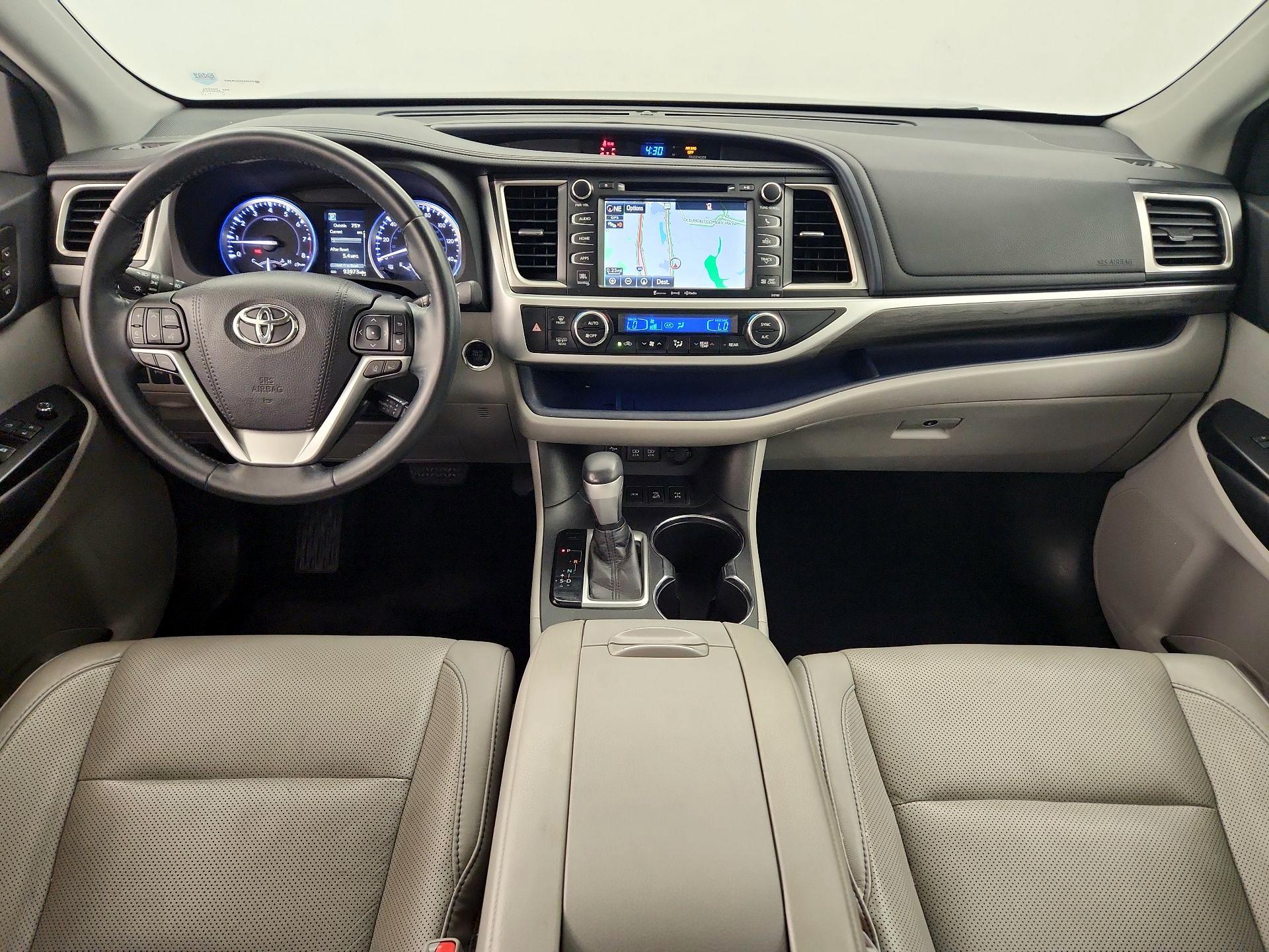 Thumbnail: 2018 Toyota Highlander - 9