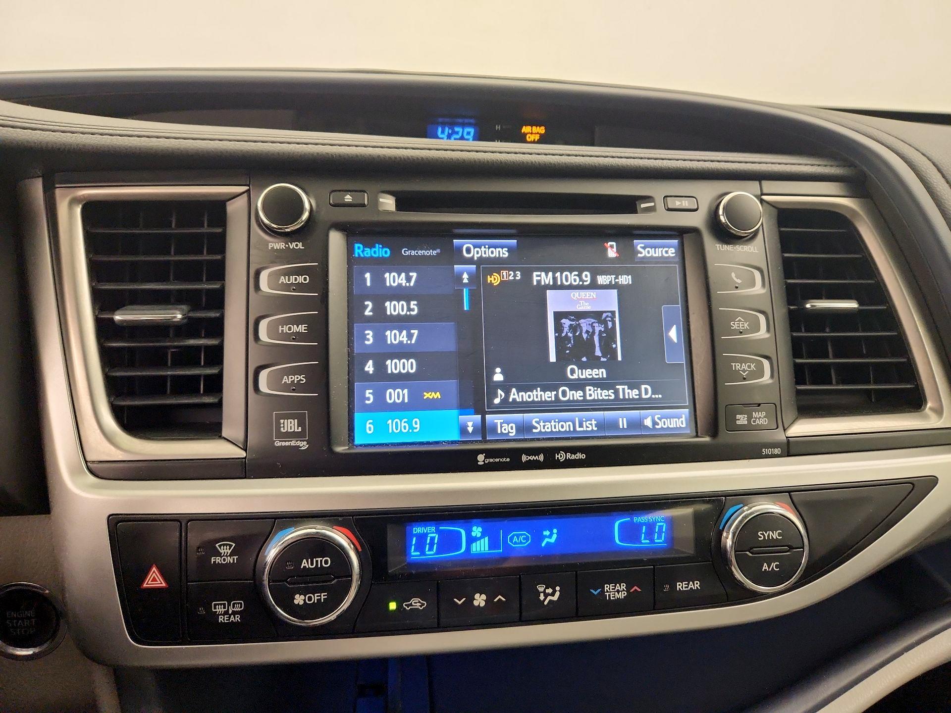 Thumbnail: 2018 Toyota Highlander - 16