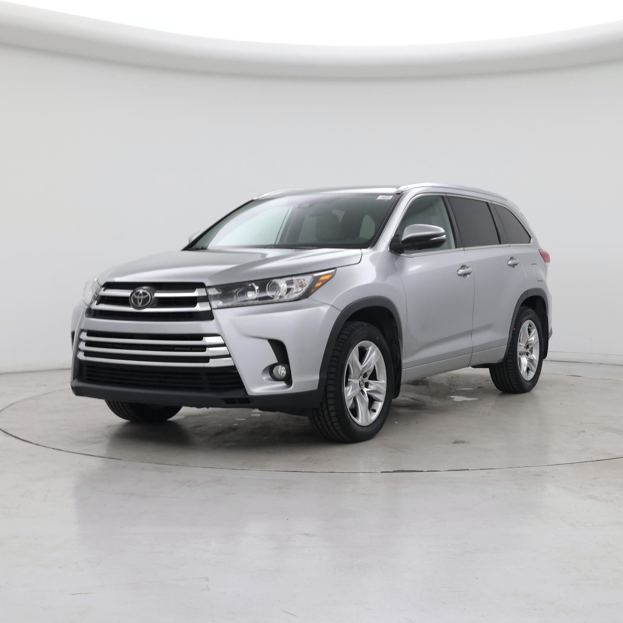 Thumbnail: 2018 Toyota Highlander - 4
