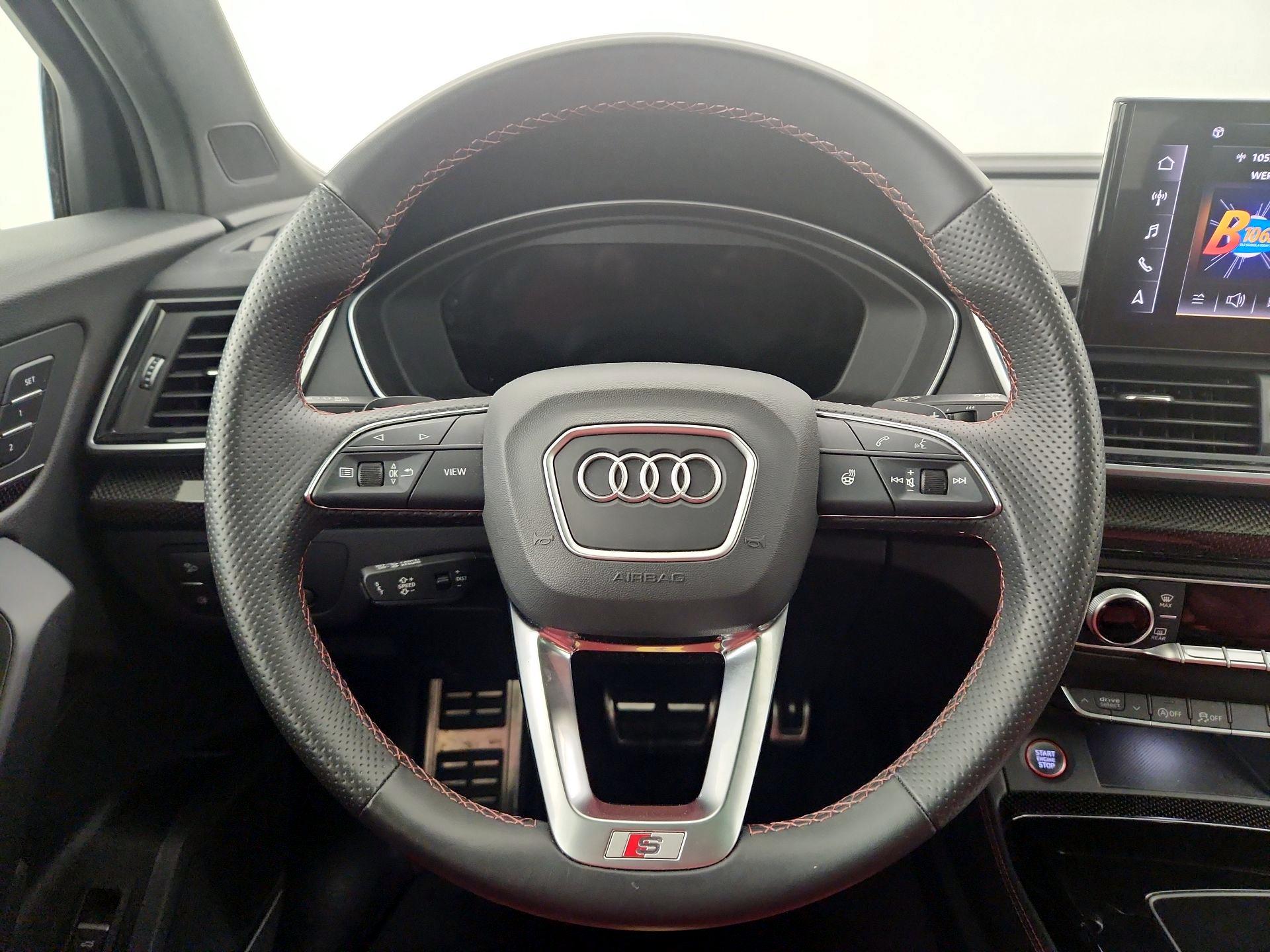 Thumbnail: 2024 Audi SQ5 - 10