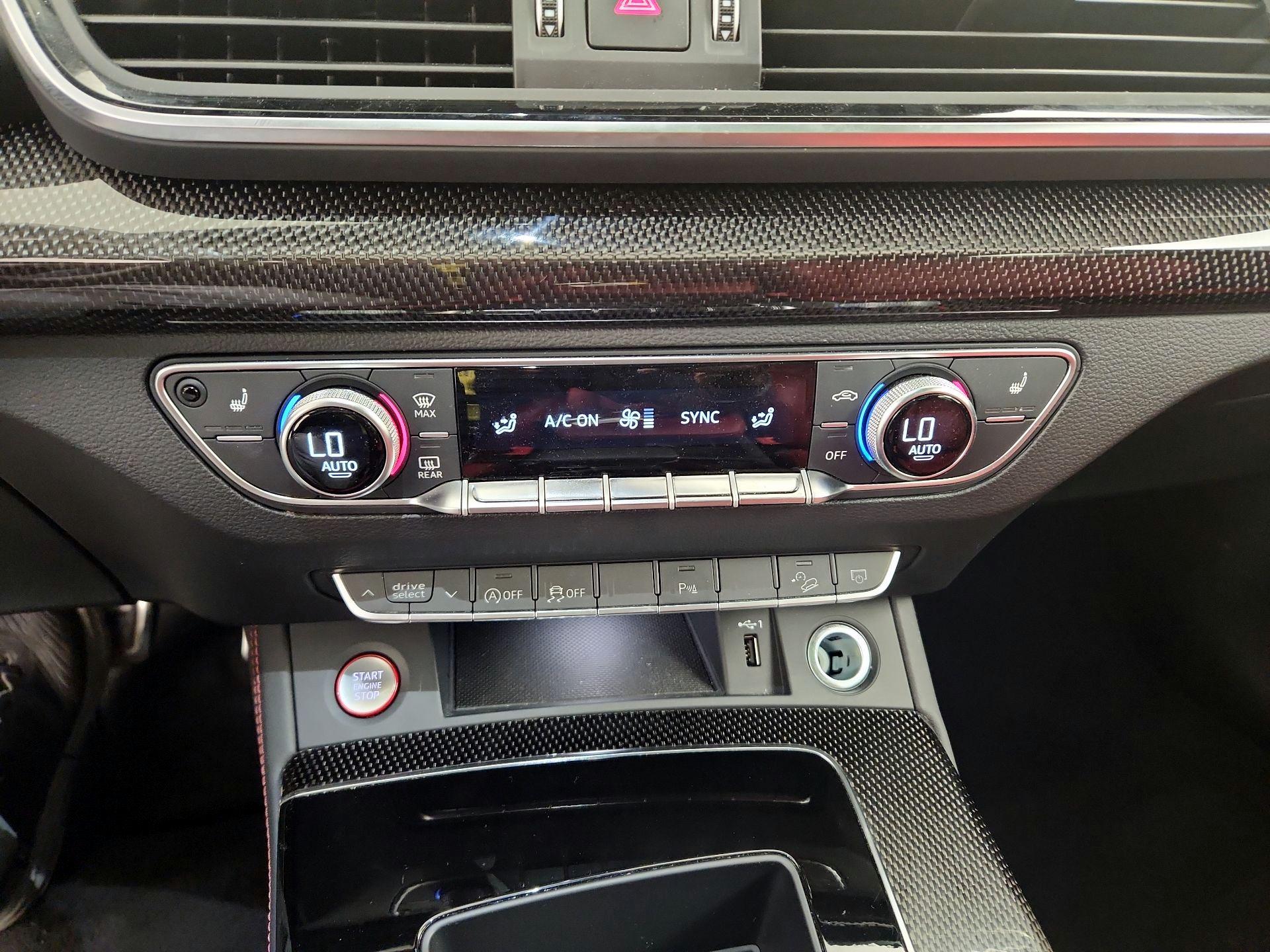 Thumbnail: 2024 Audi SQ5 - 16