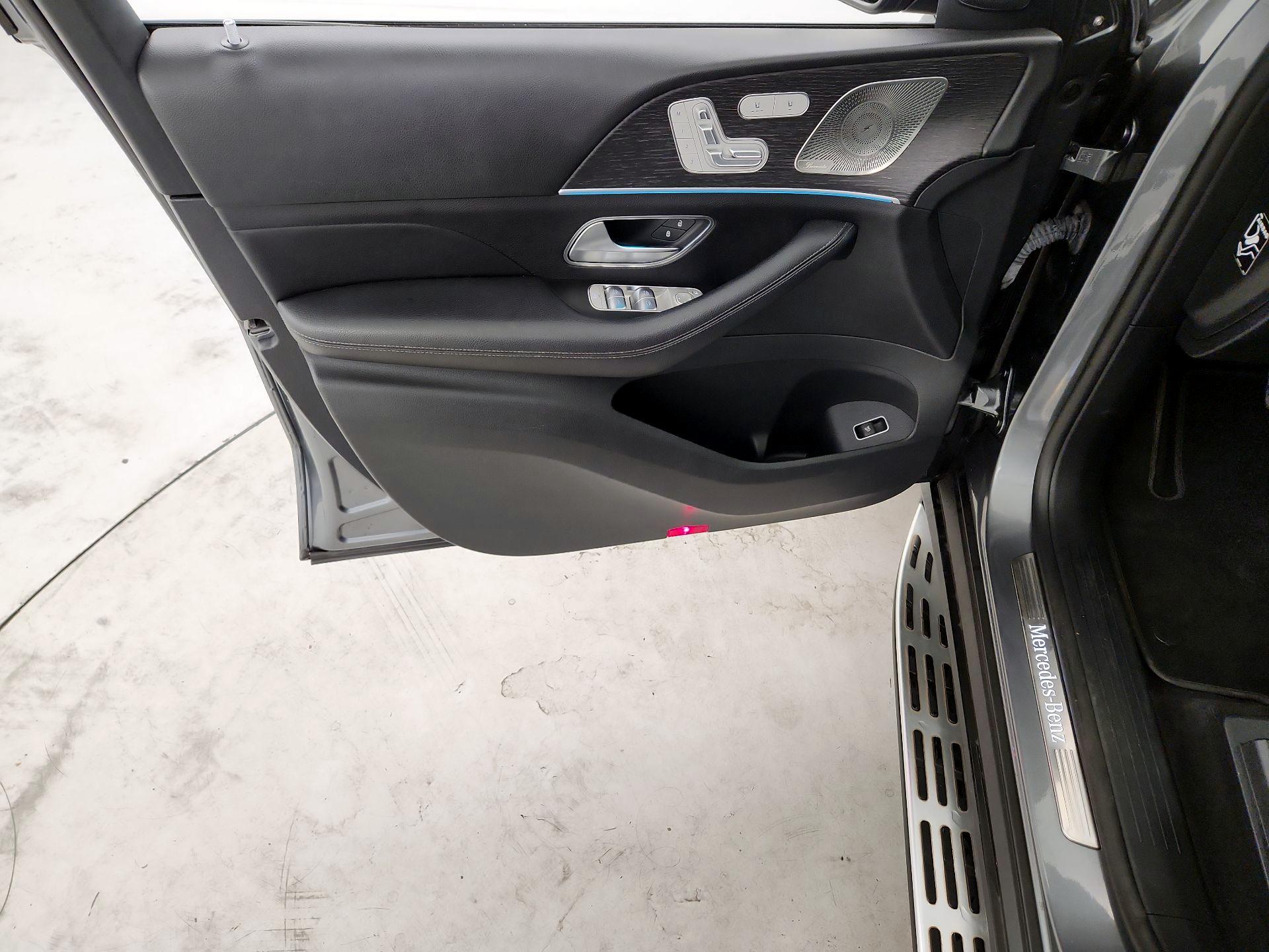 Thumbnail: 2022 Mercedes-Benz GLE - 12