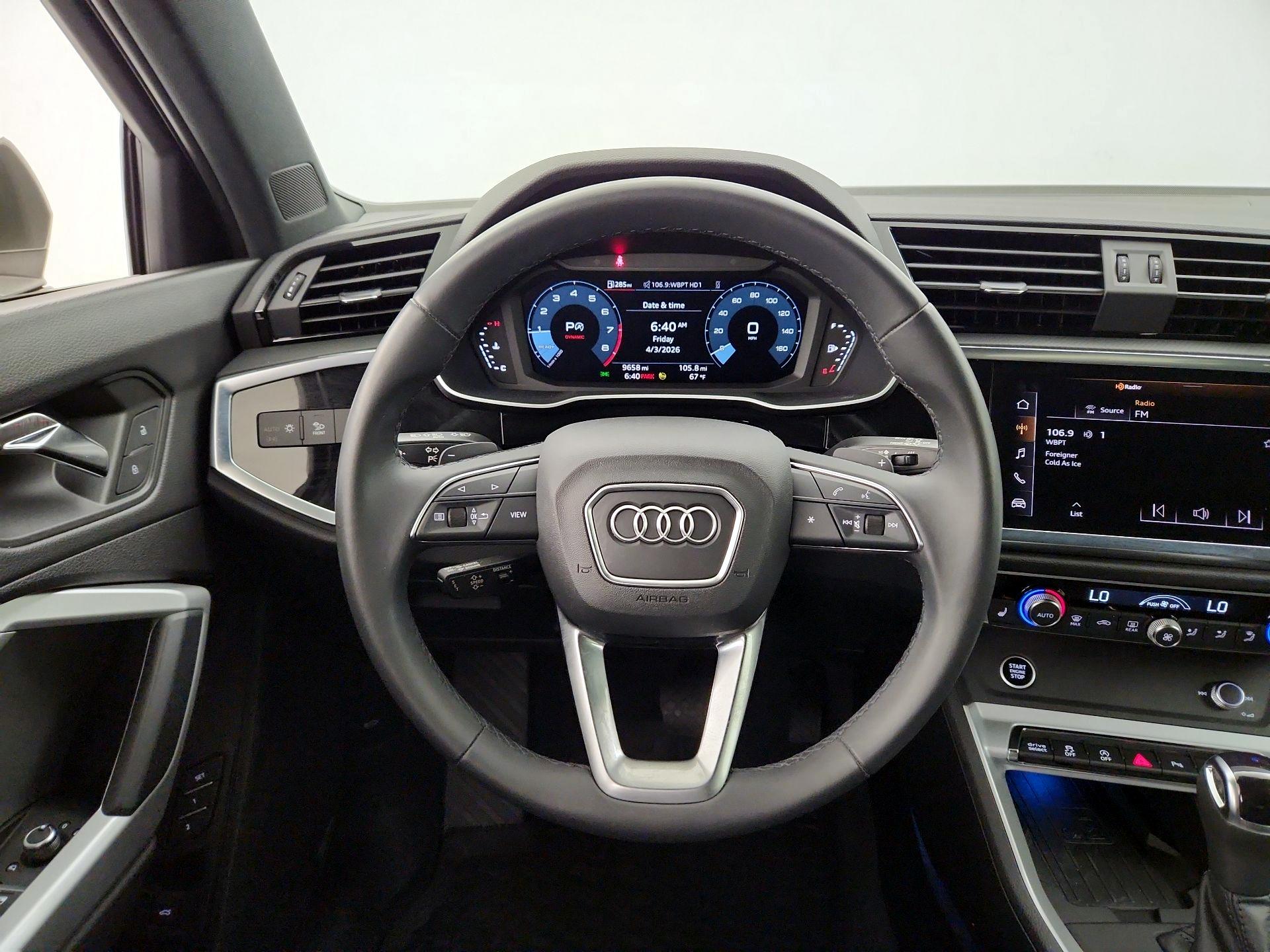 Thumbnail: 2023 Audi Q3 - 10