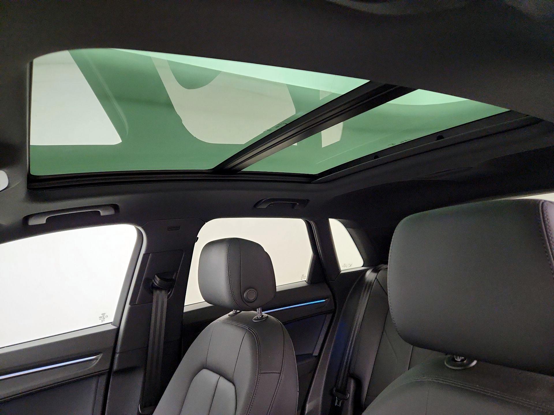 Thumbnail: 2023 Audi Q3 - 19