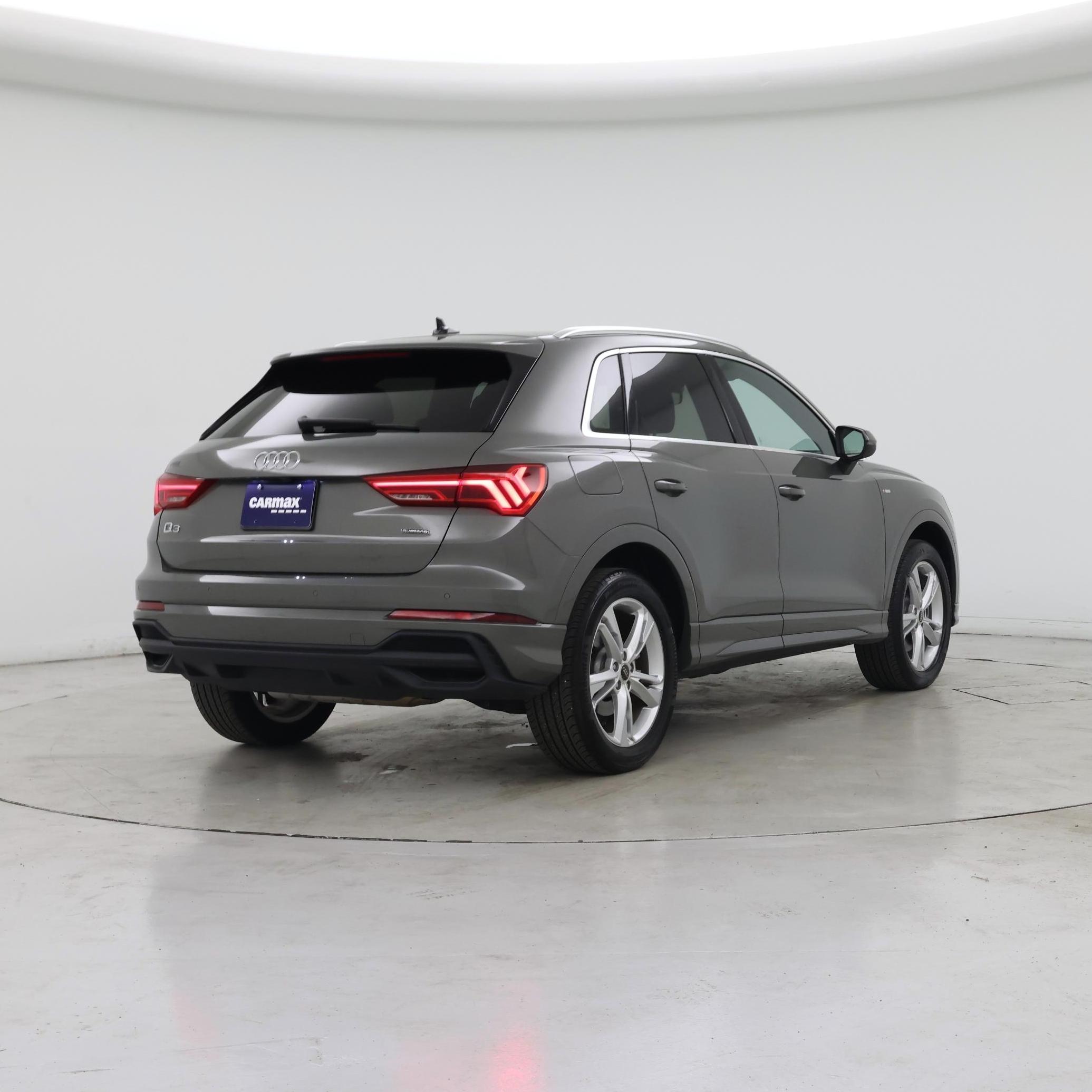 Thumbnail: 2023 Audi Q3 - 8